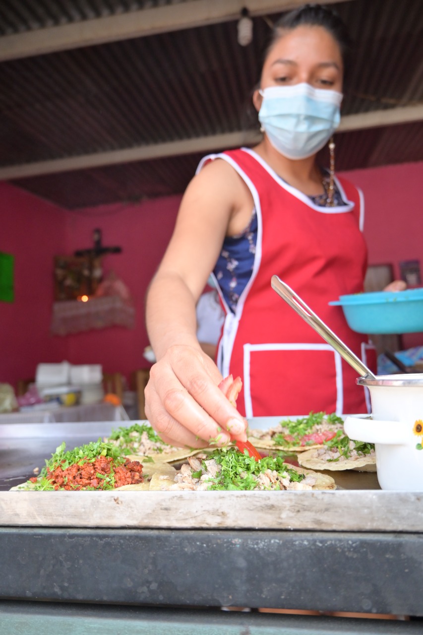 Tacos y memelas el chivo y la güera image 6