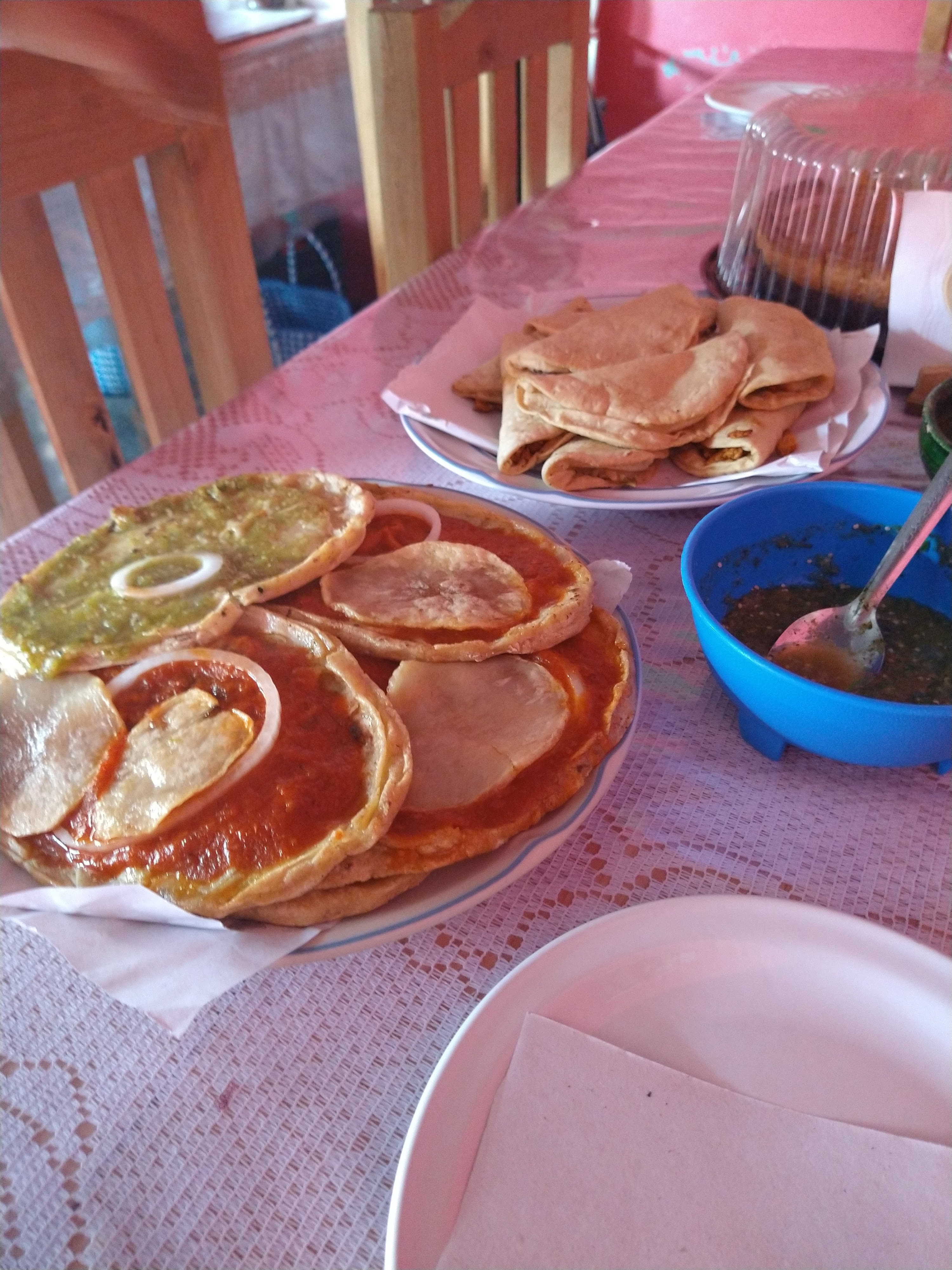 Tacos y memelas el chivo y la güera image 9