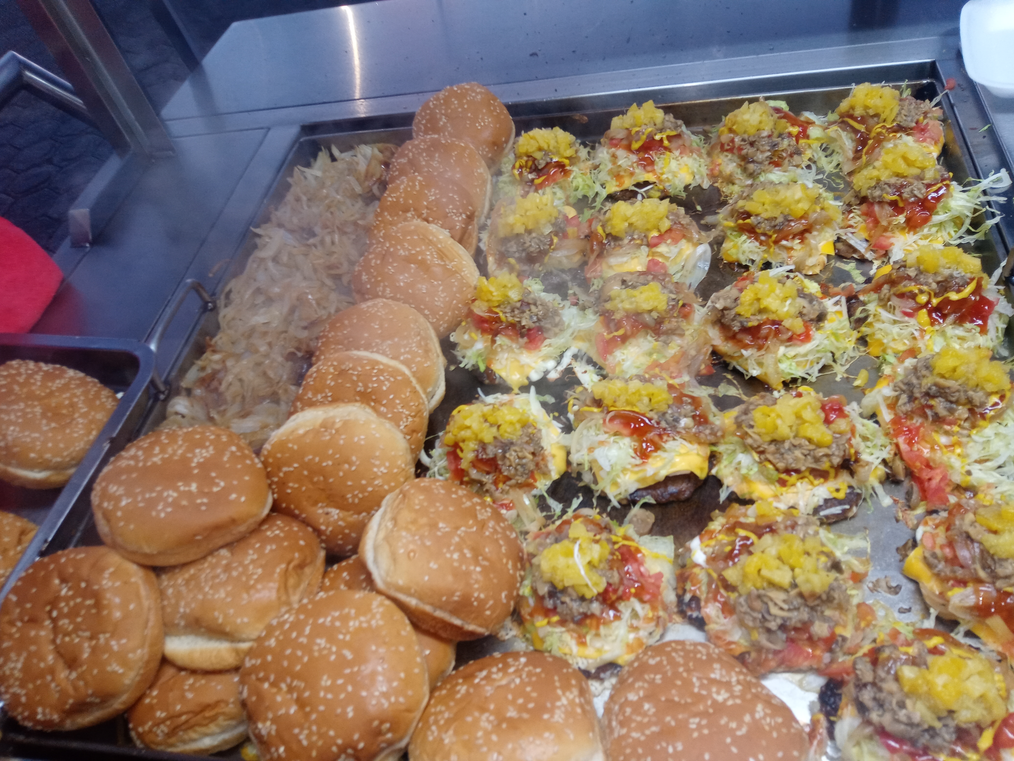 Burguer ponch's image 2