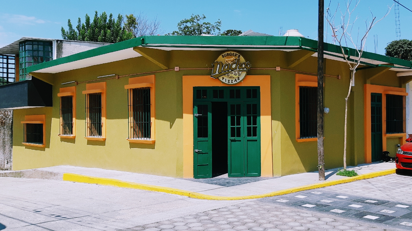 Nacho's Burgers & Pizzas image 3