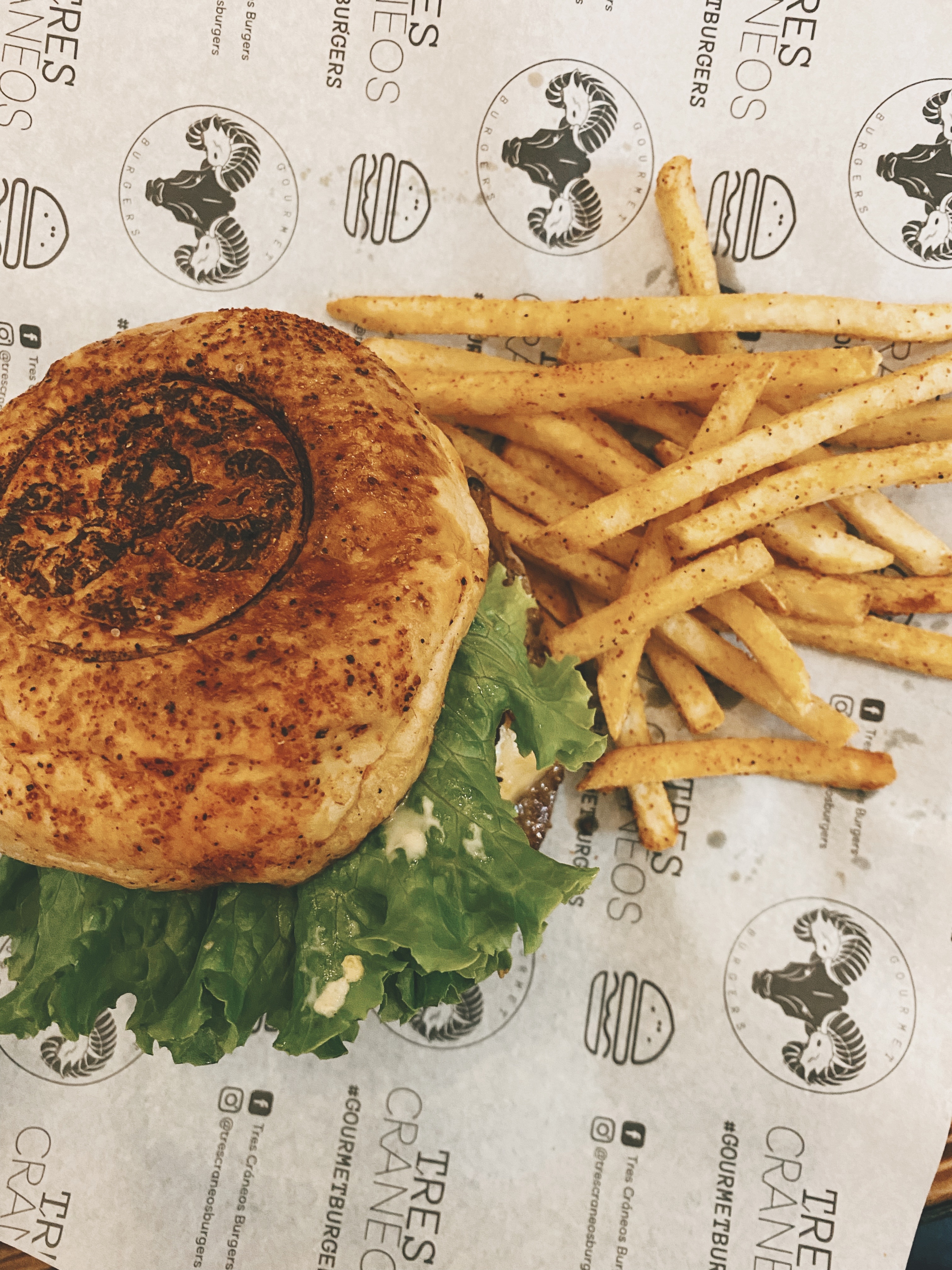 Tres Cráneos image 9