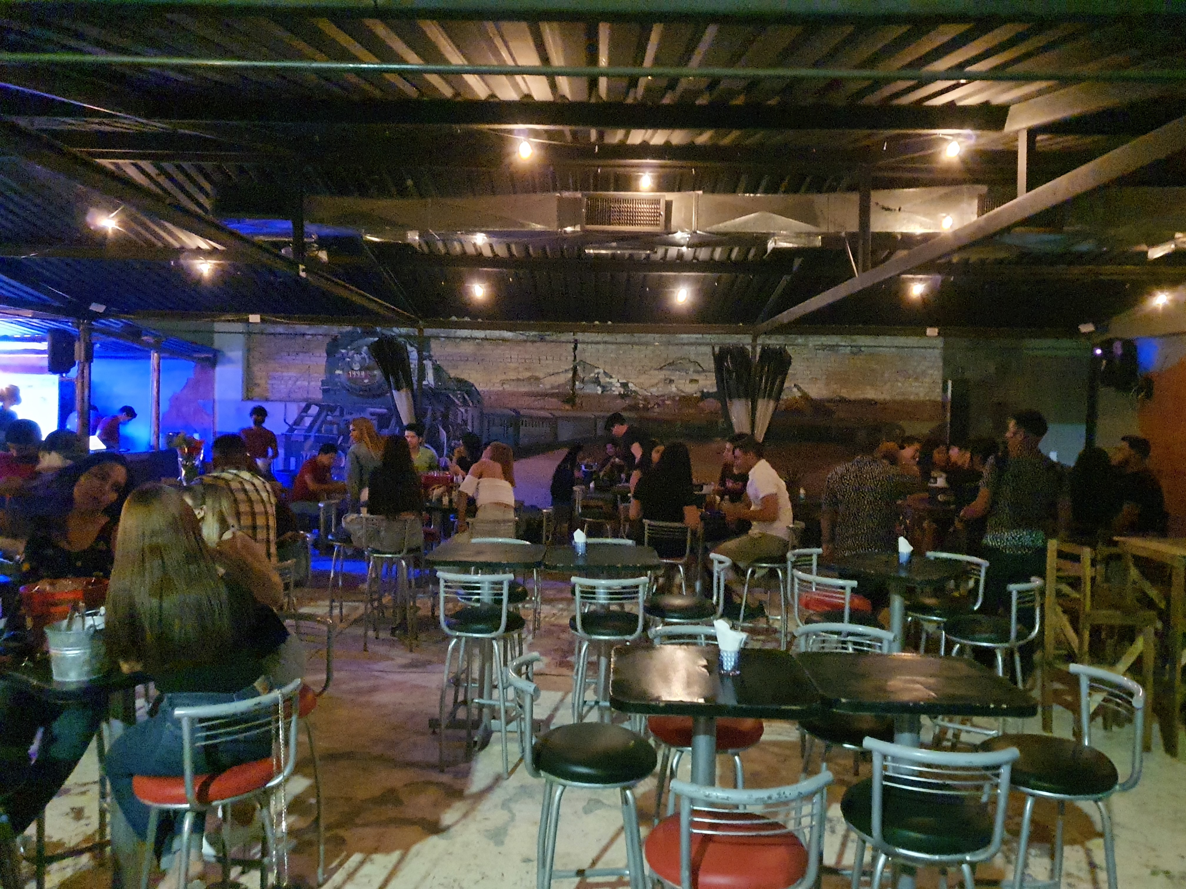 El Vagòn Restaurante Bar image 1