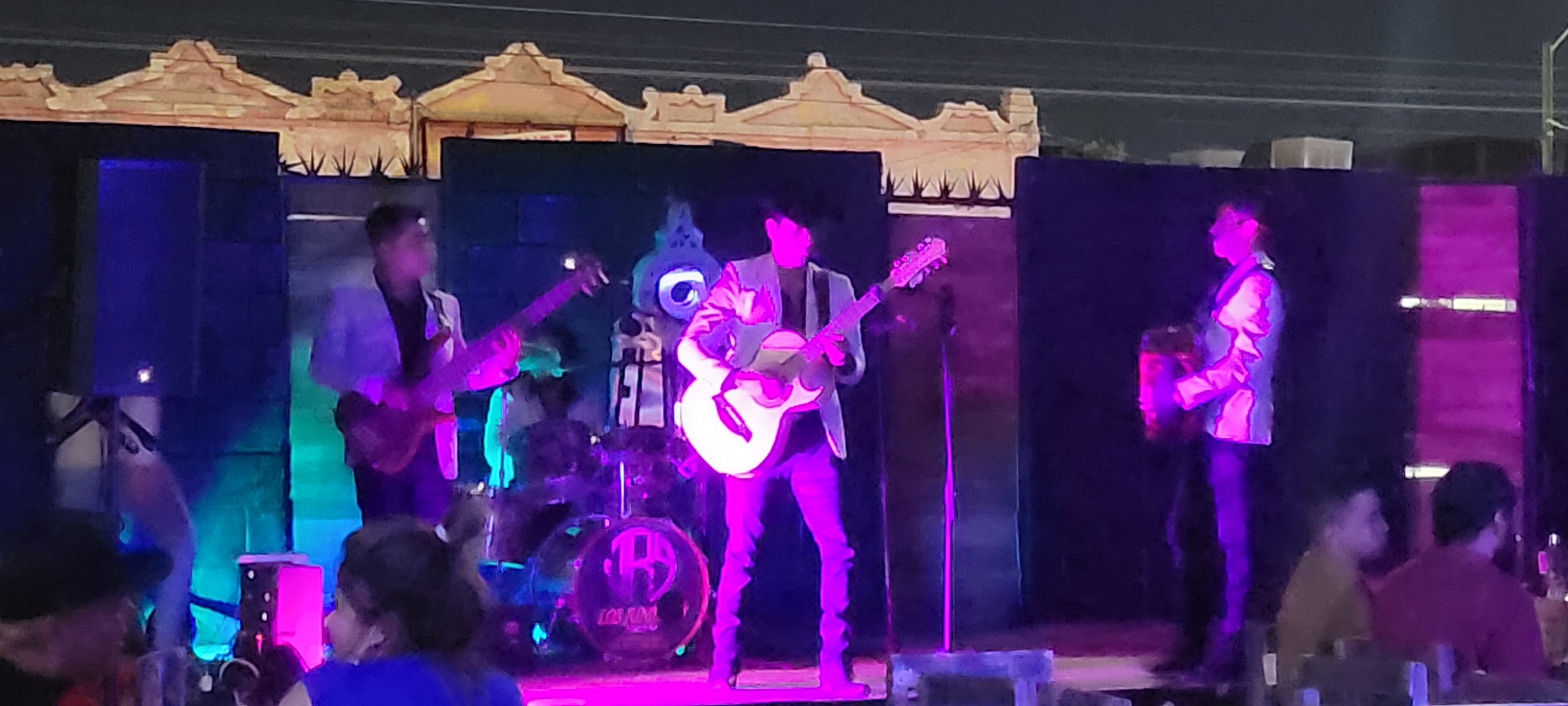 El Vagòn Restaurante Bar image 6