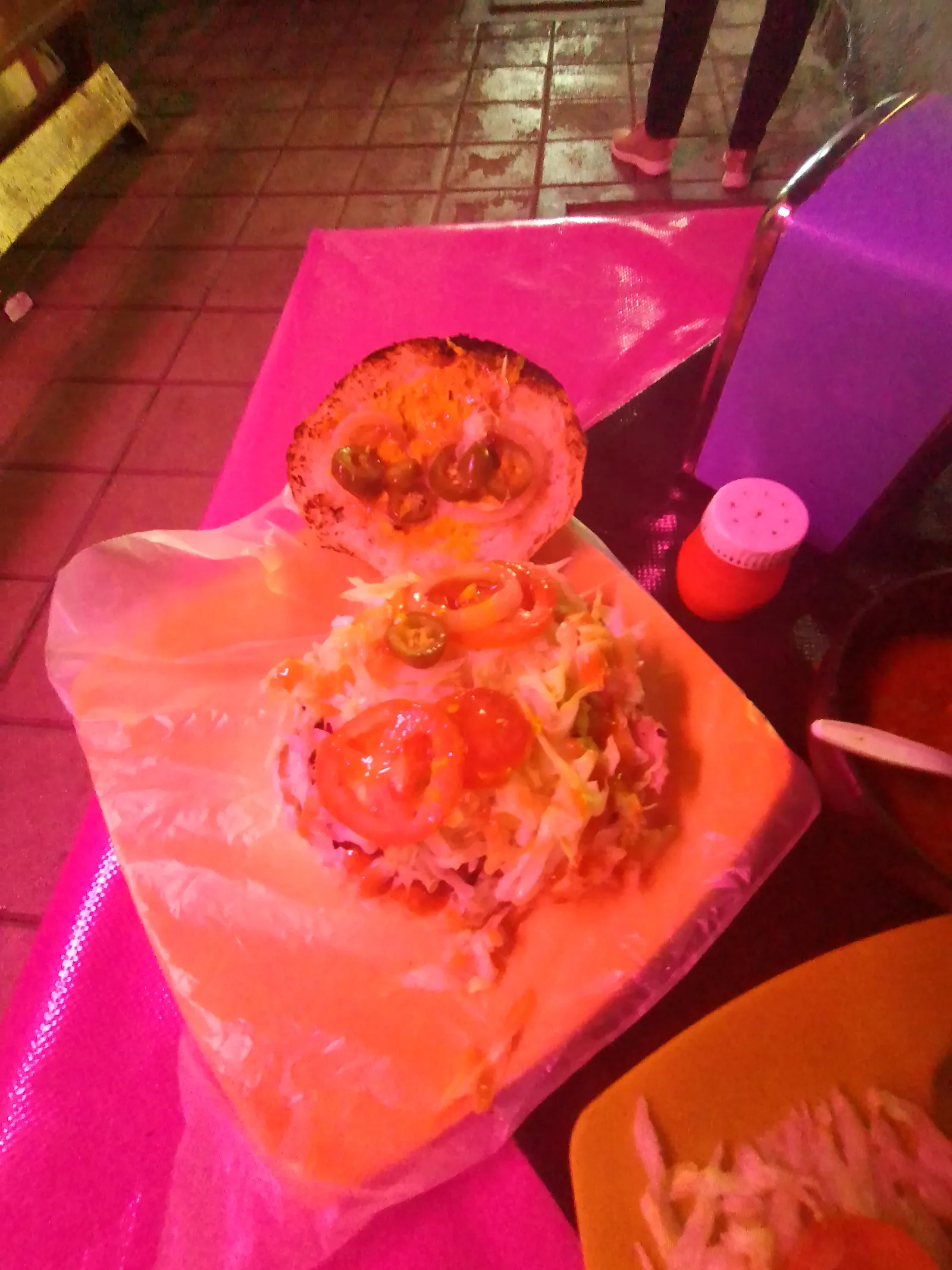 Hamburguesas El Portón image 4