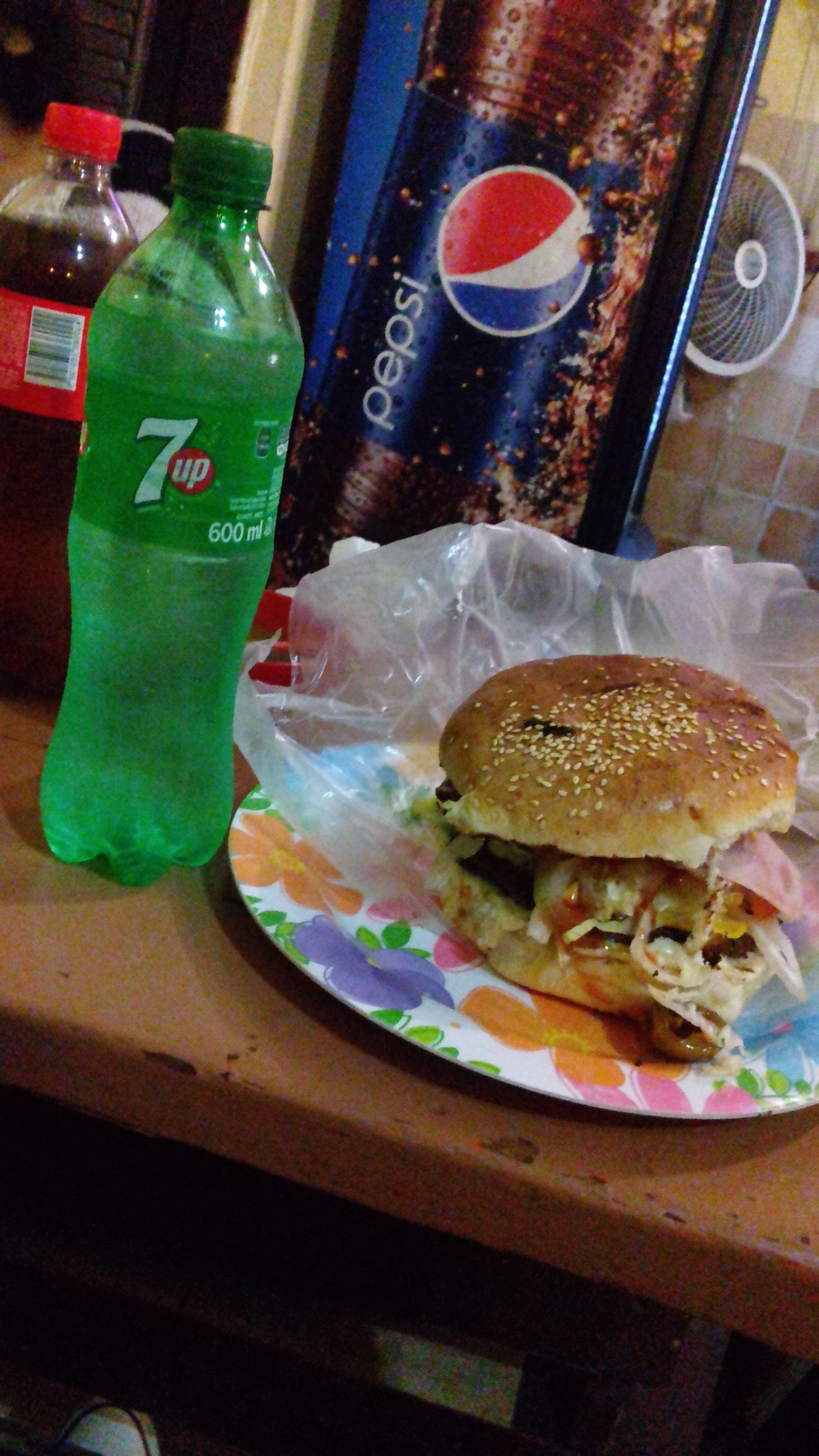 Hamburguesas El Portón image 5