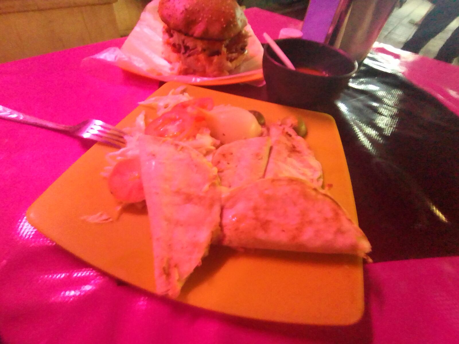 Hamburguesas El Portón image 6