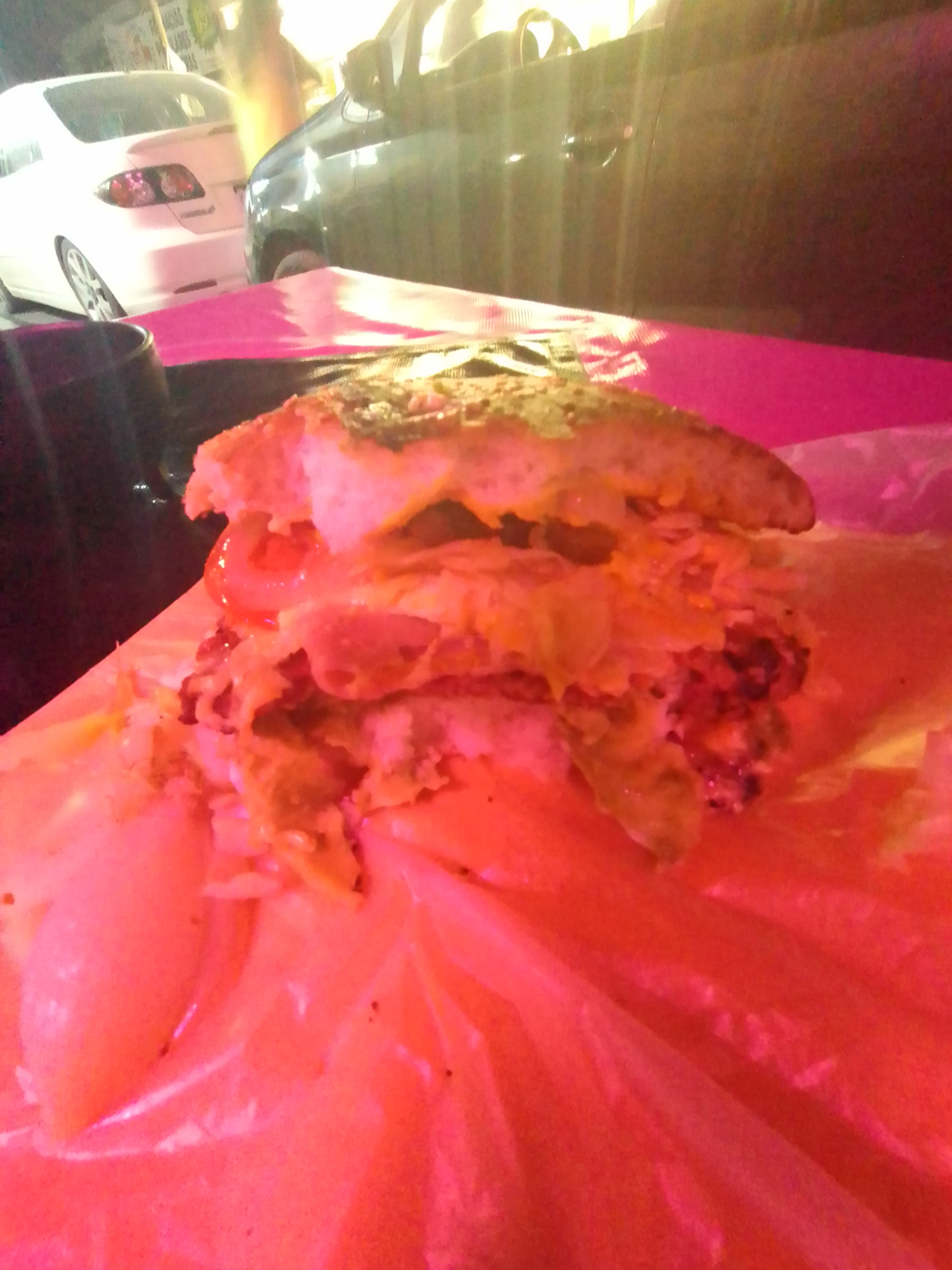 Hamburguesas El Portón image 9