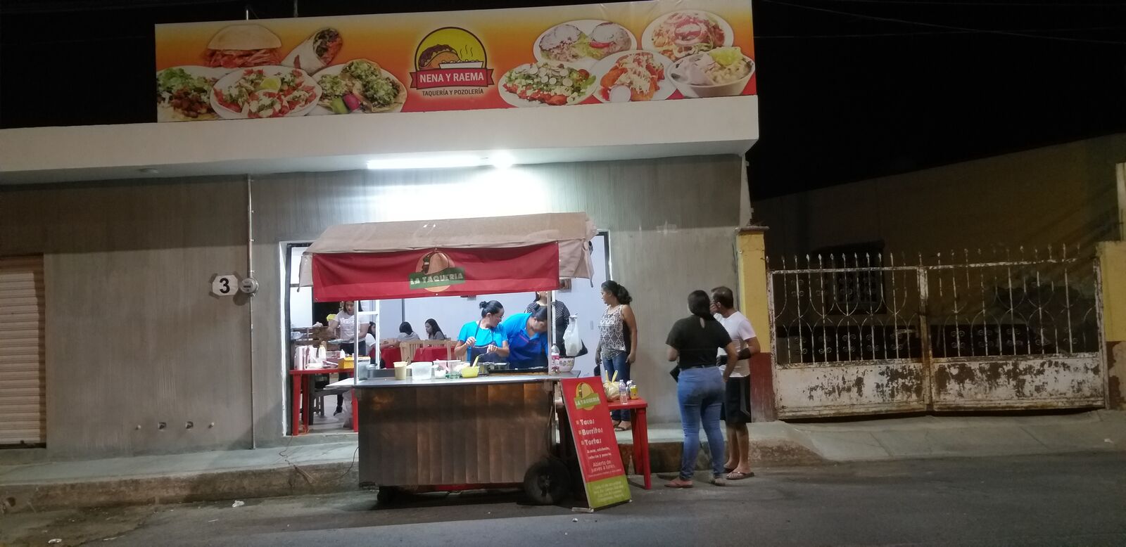 Nena y Raema taquería y antojitos image 1