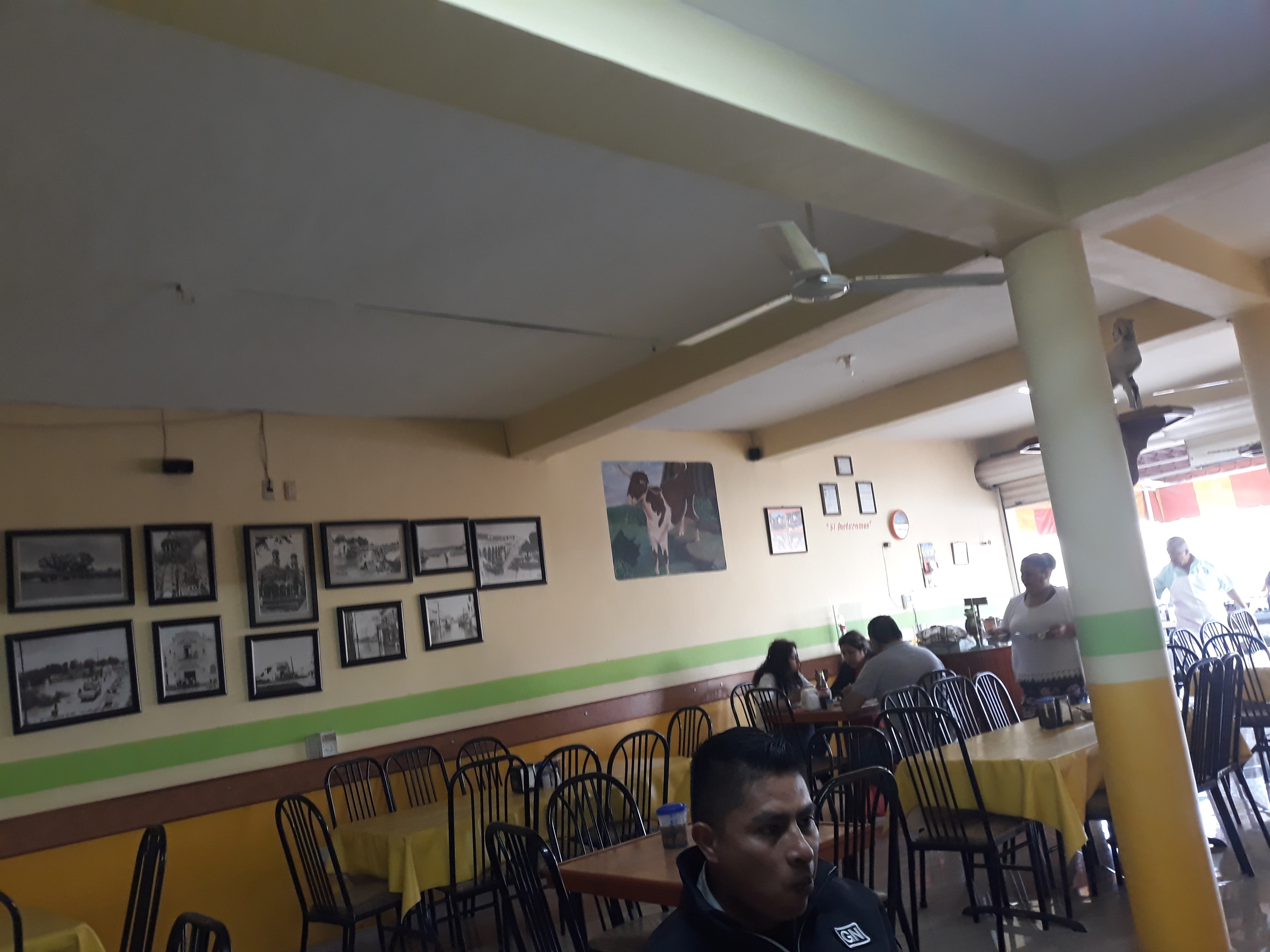 Birrieria Joaquin image 7