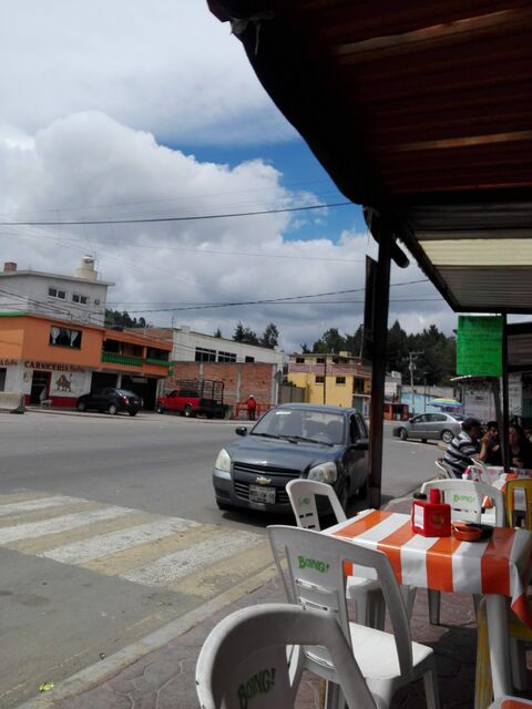 Antojitos Mexicanos La Esquinita image 4