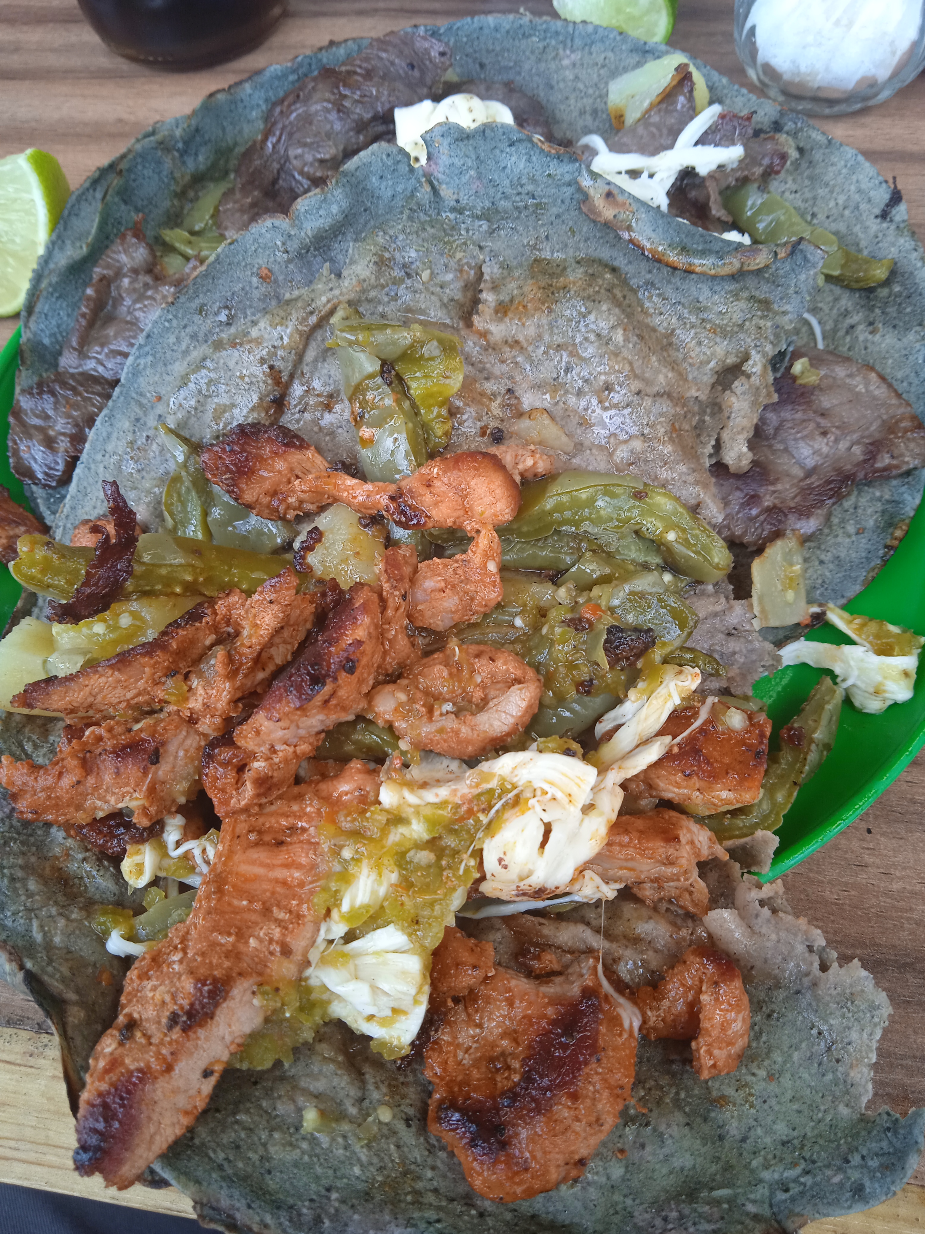 Antojitos Mexicanos La Esquinita image 8