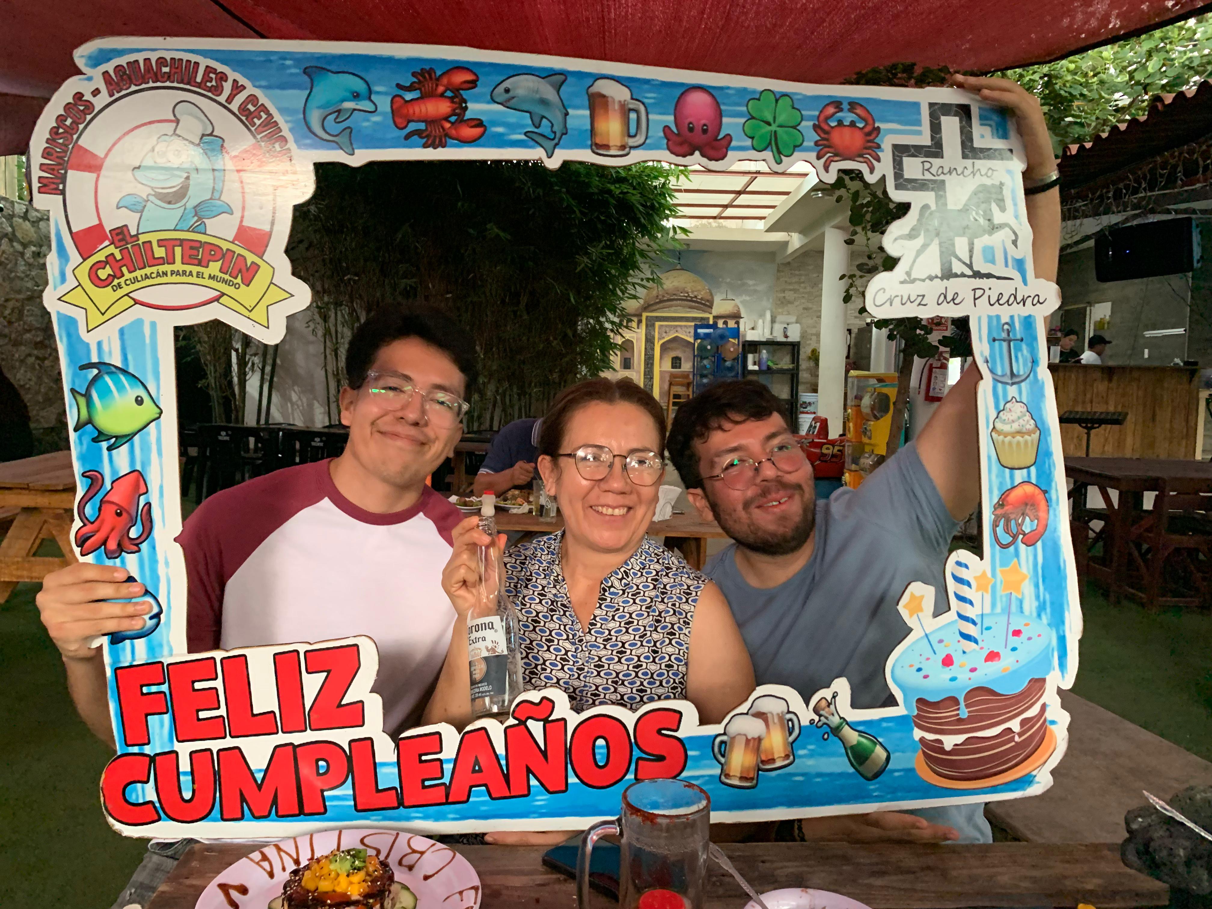 Mariscos "El chiltepin" image 7