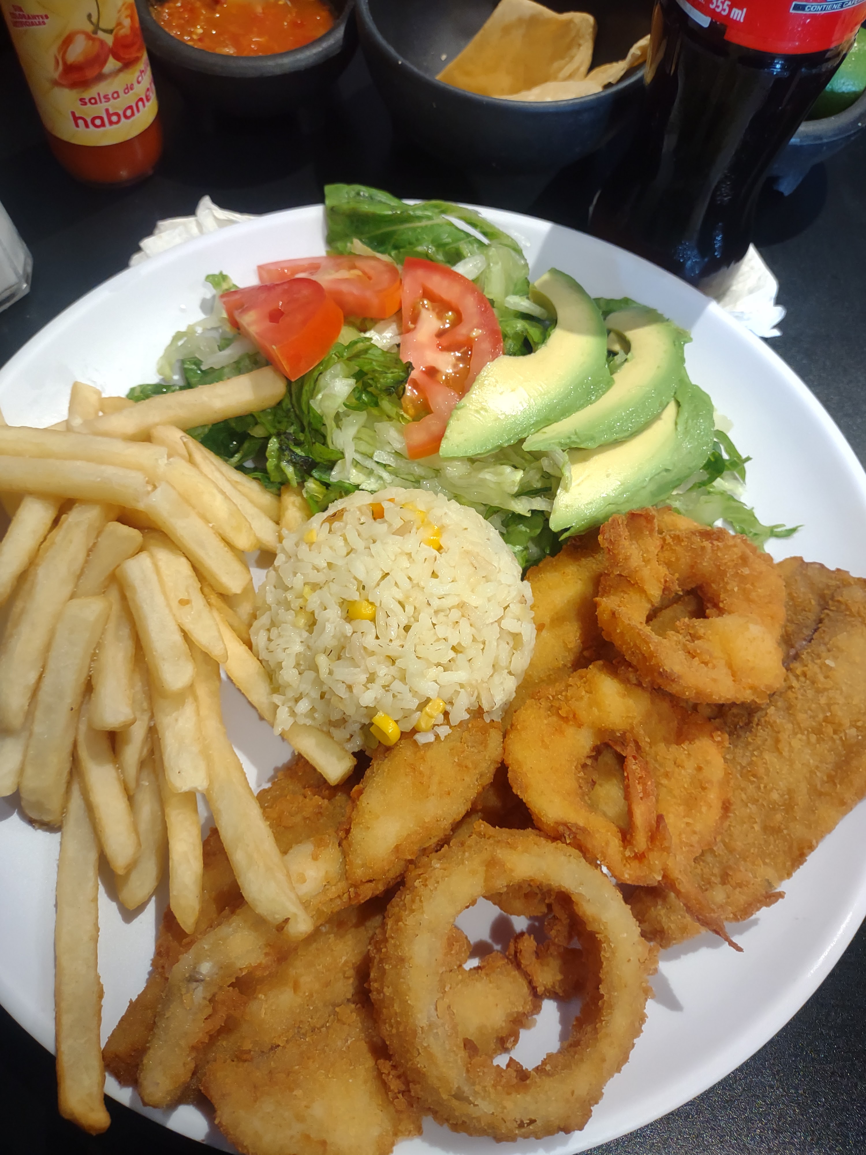 El Rincon Del Tiburon image 2