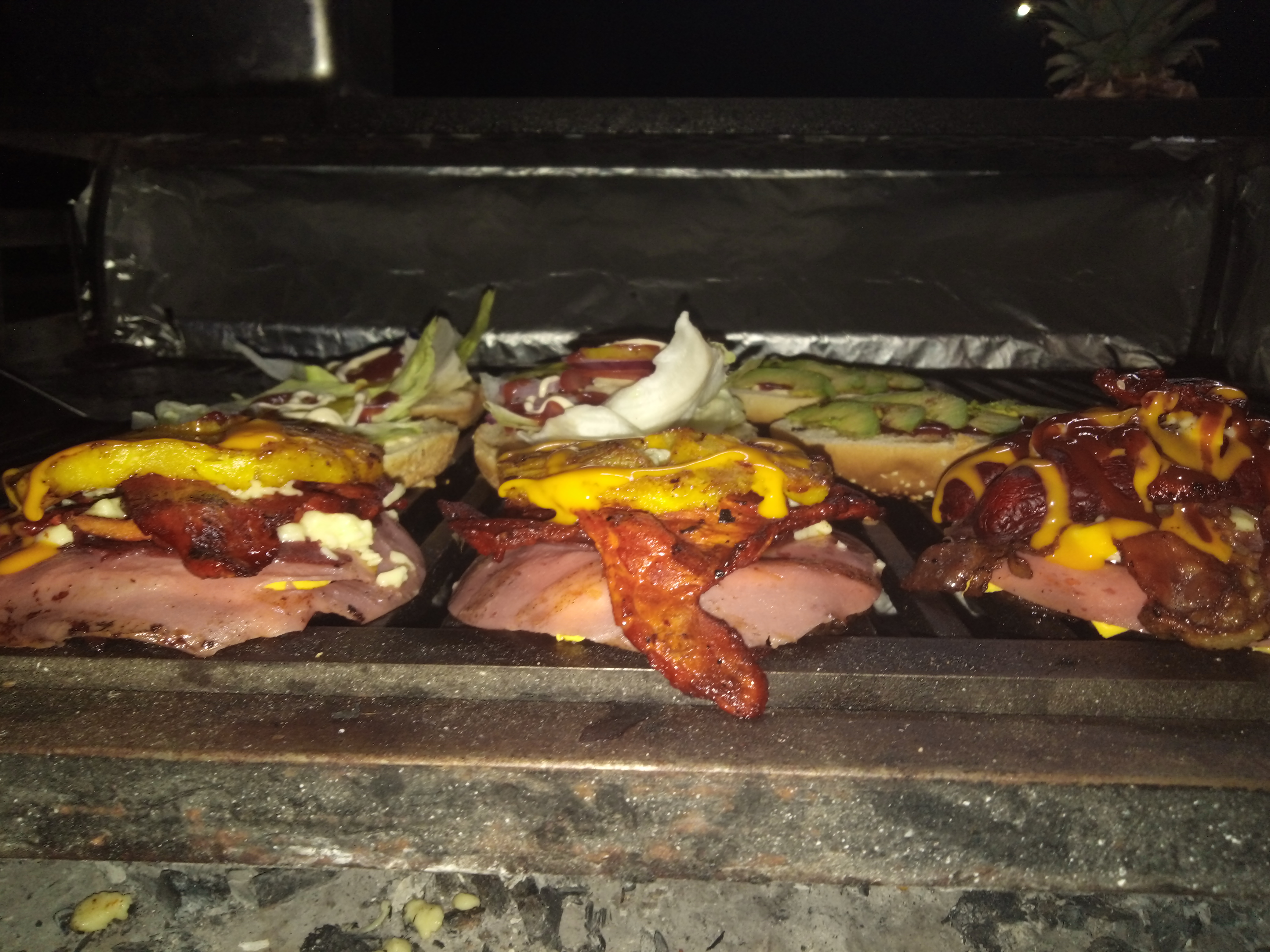 Iker burguer's image 2