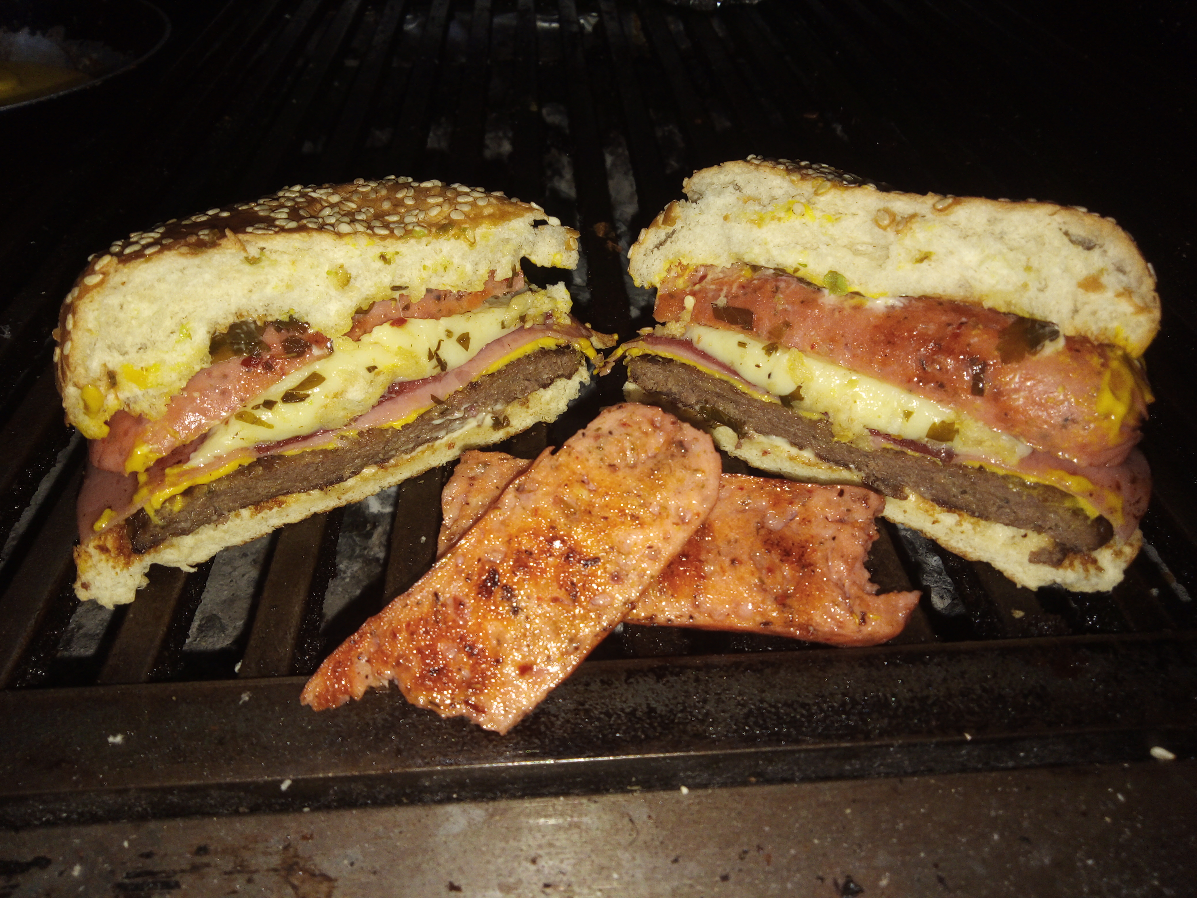 Iker burguer's image 8