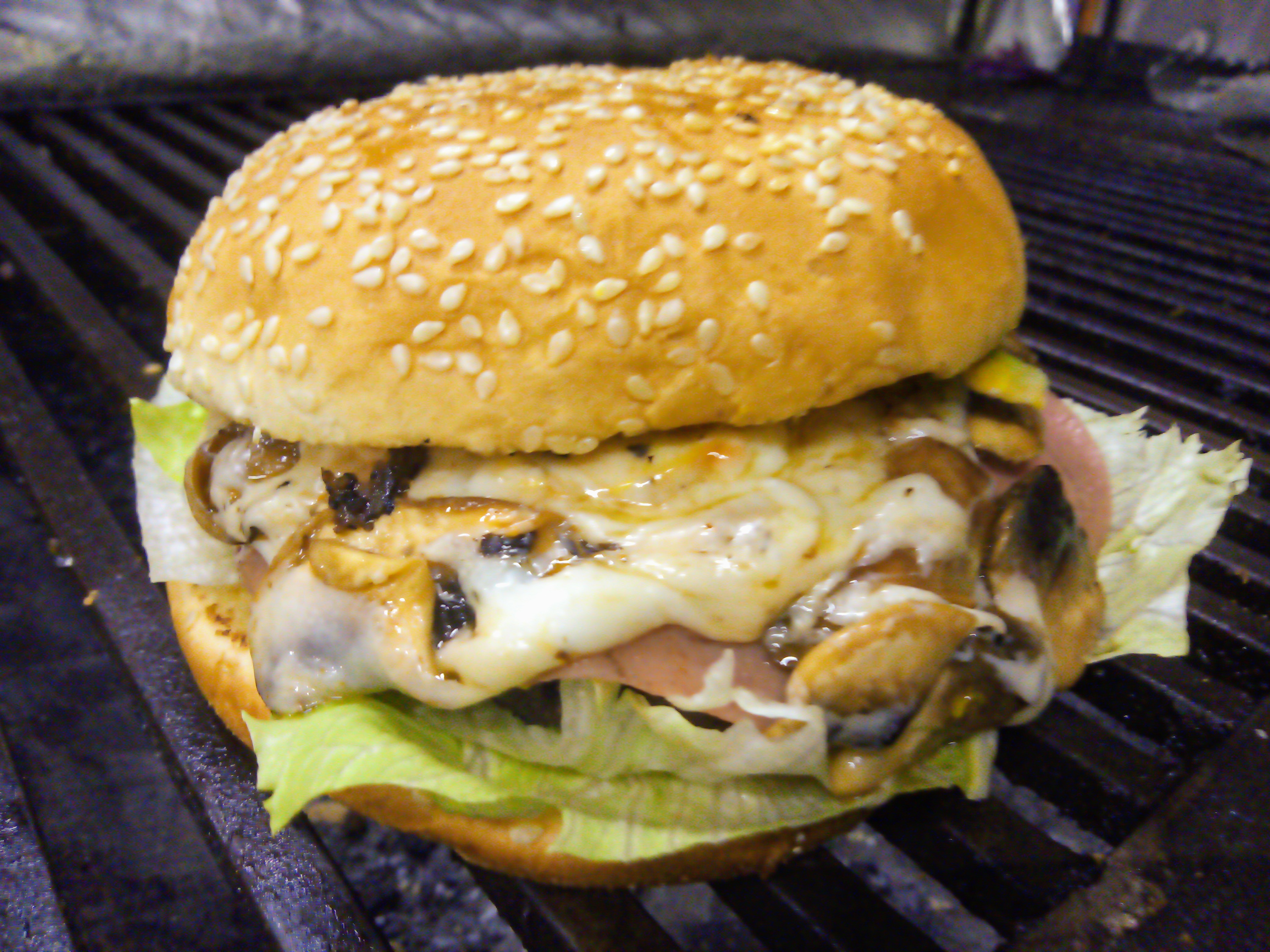 Iker burguer's image 9