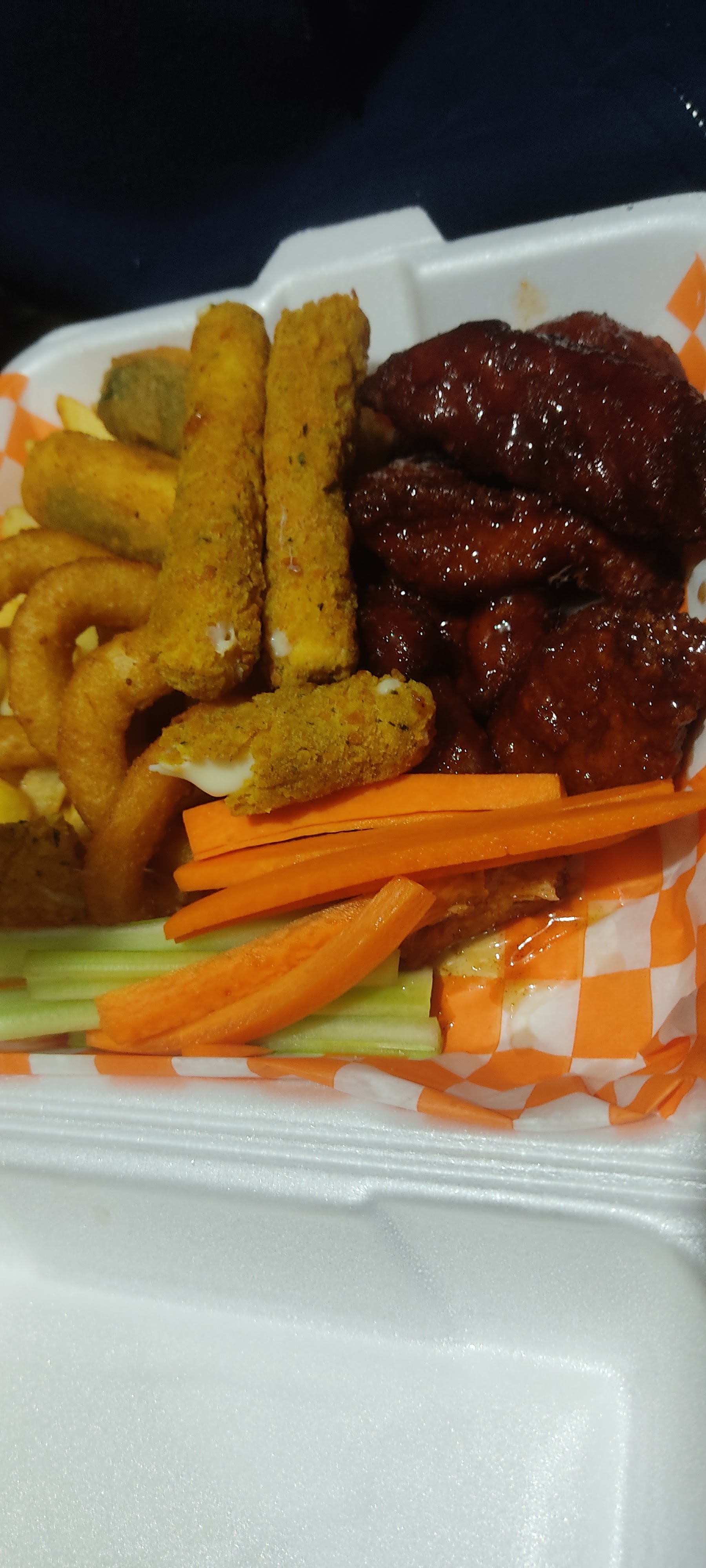 Boneless & Fries TO GO image 7