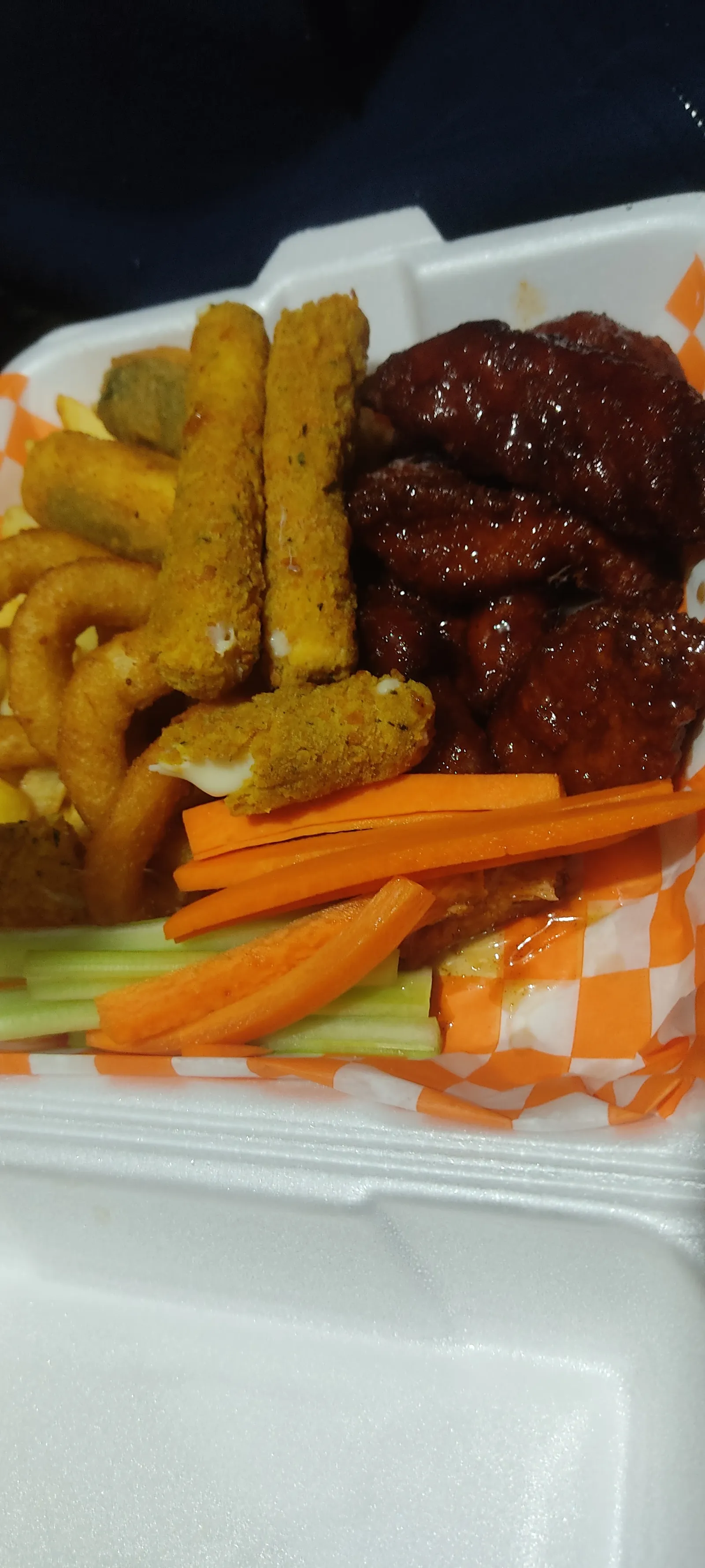 Boneless & Fries TO GO image 7