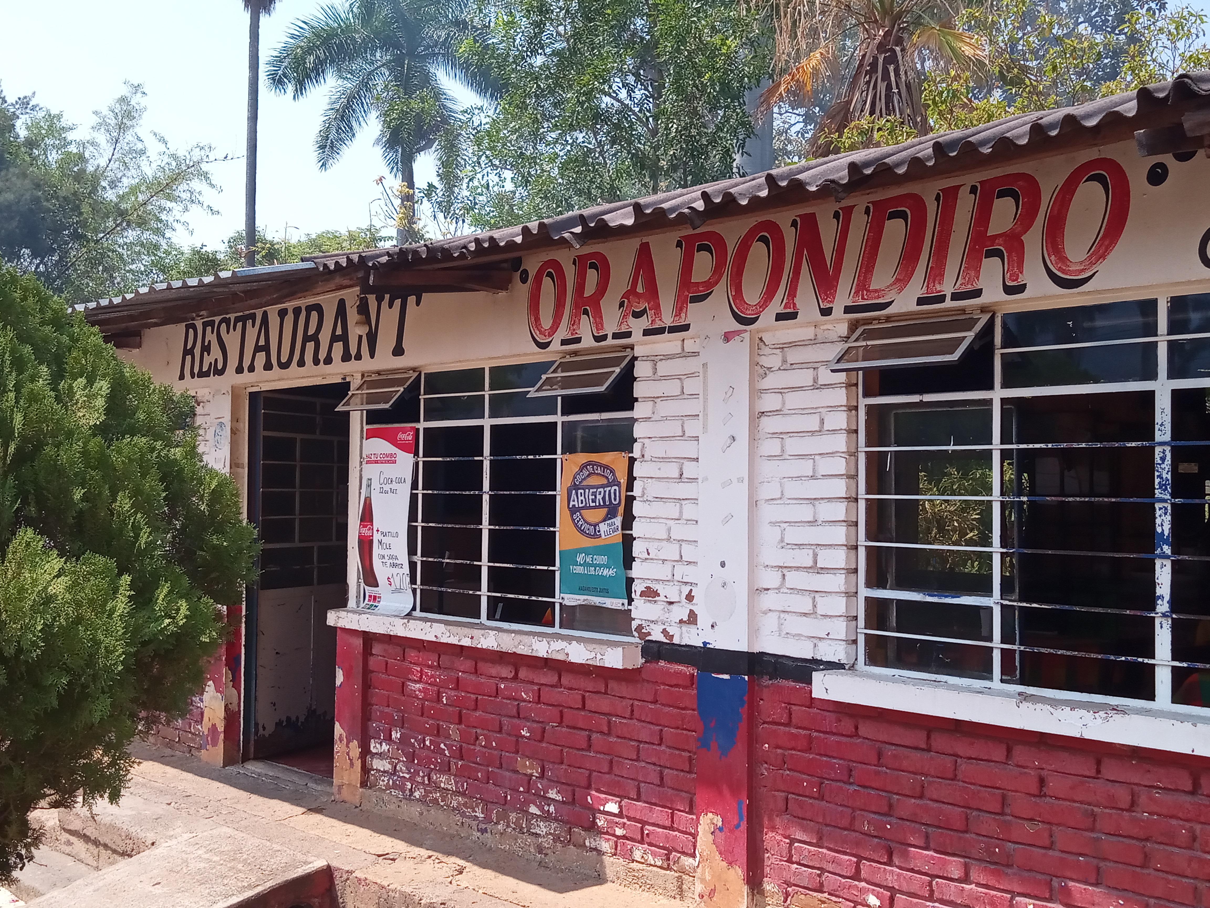 Mole Orapondiro image 1