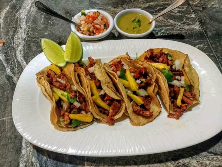 Restaurante Pizzería La misión image 9