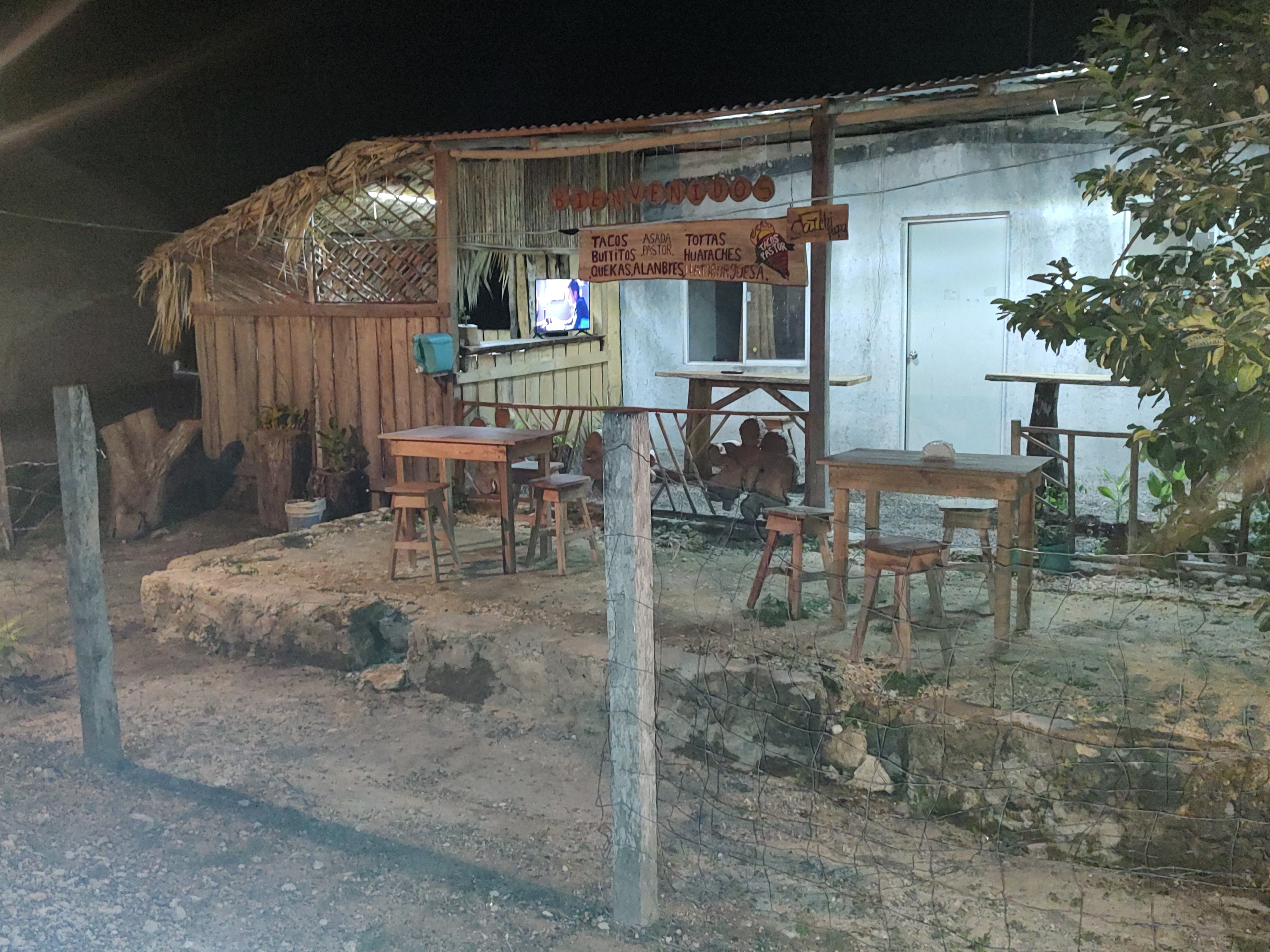 TAQUERÍA LA BENDICION DE DIOS image 9