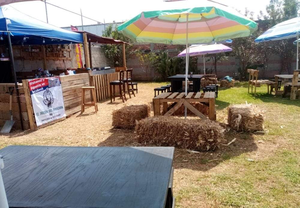 El jardín image 1