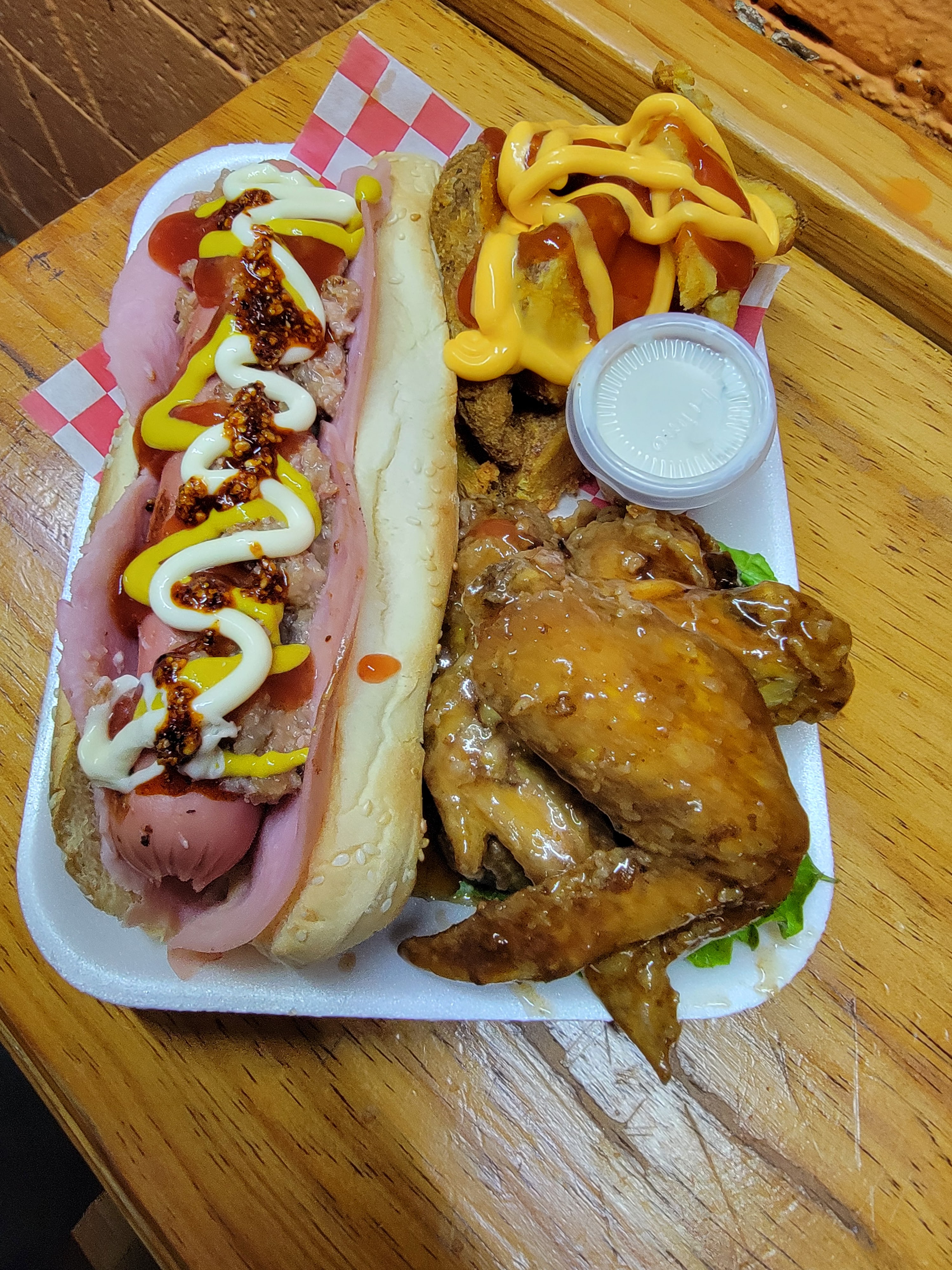 Barry's Food & Drinks image 2