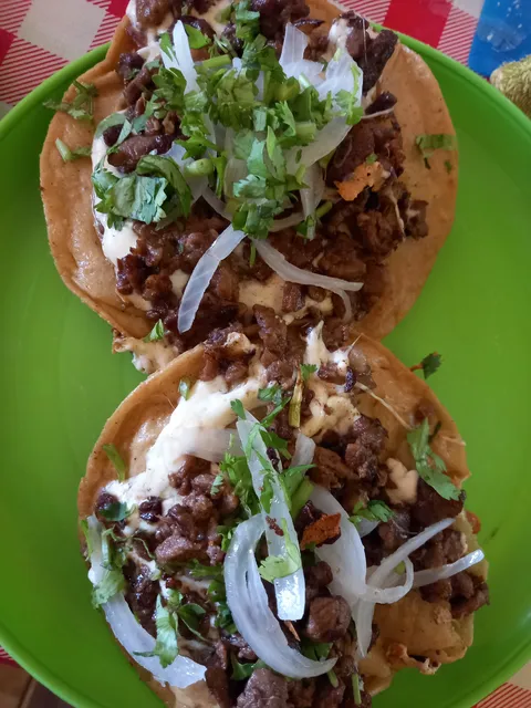 TORTAS Y TACOS LOS DOS CARNALES image 3