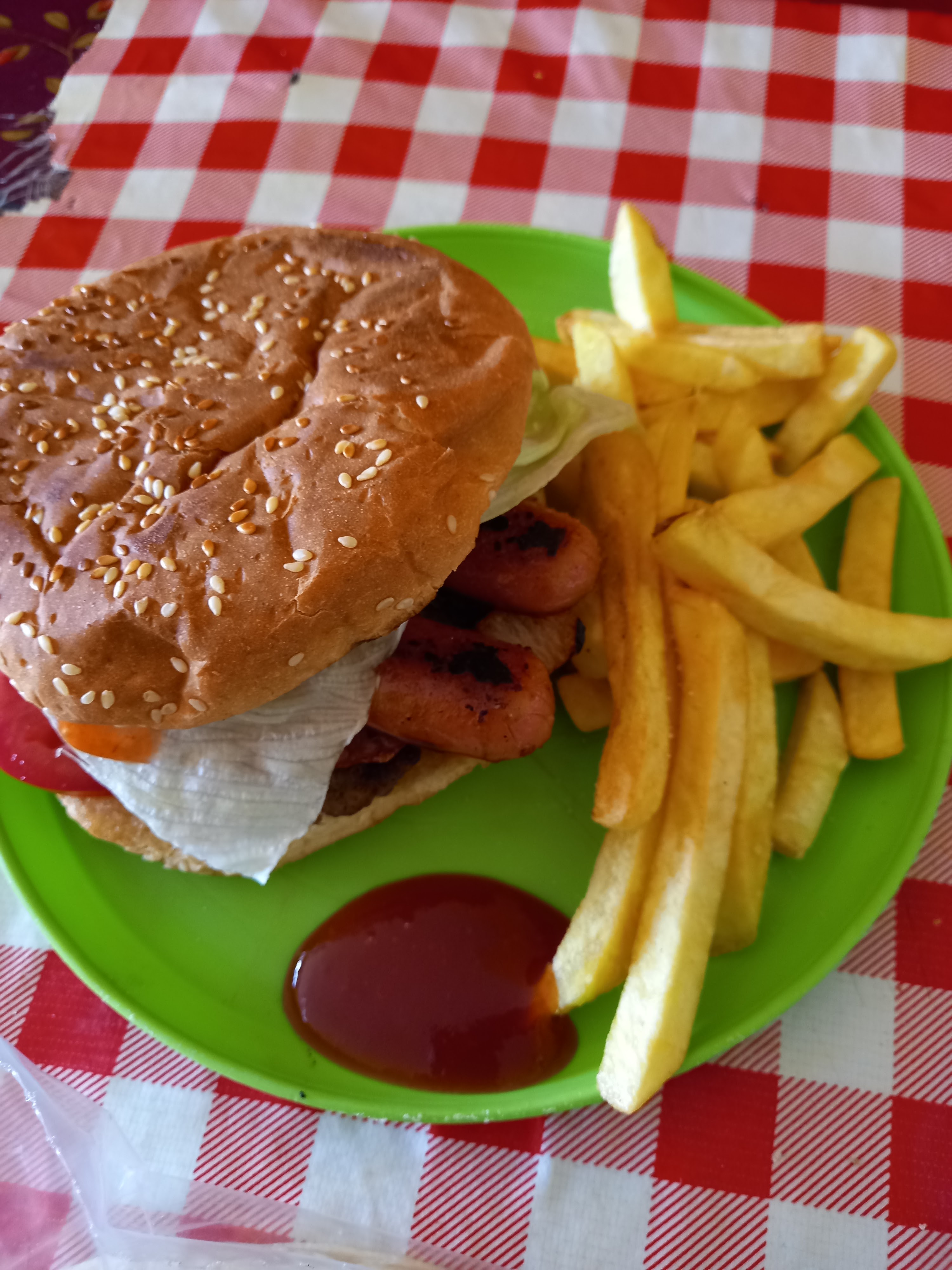 TORTAS Y TACOS LOS DOS CARNALES image 5