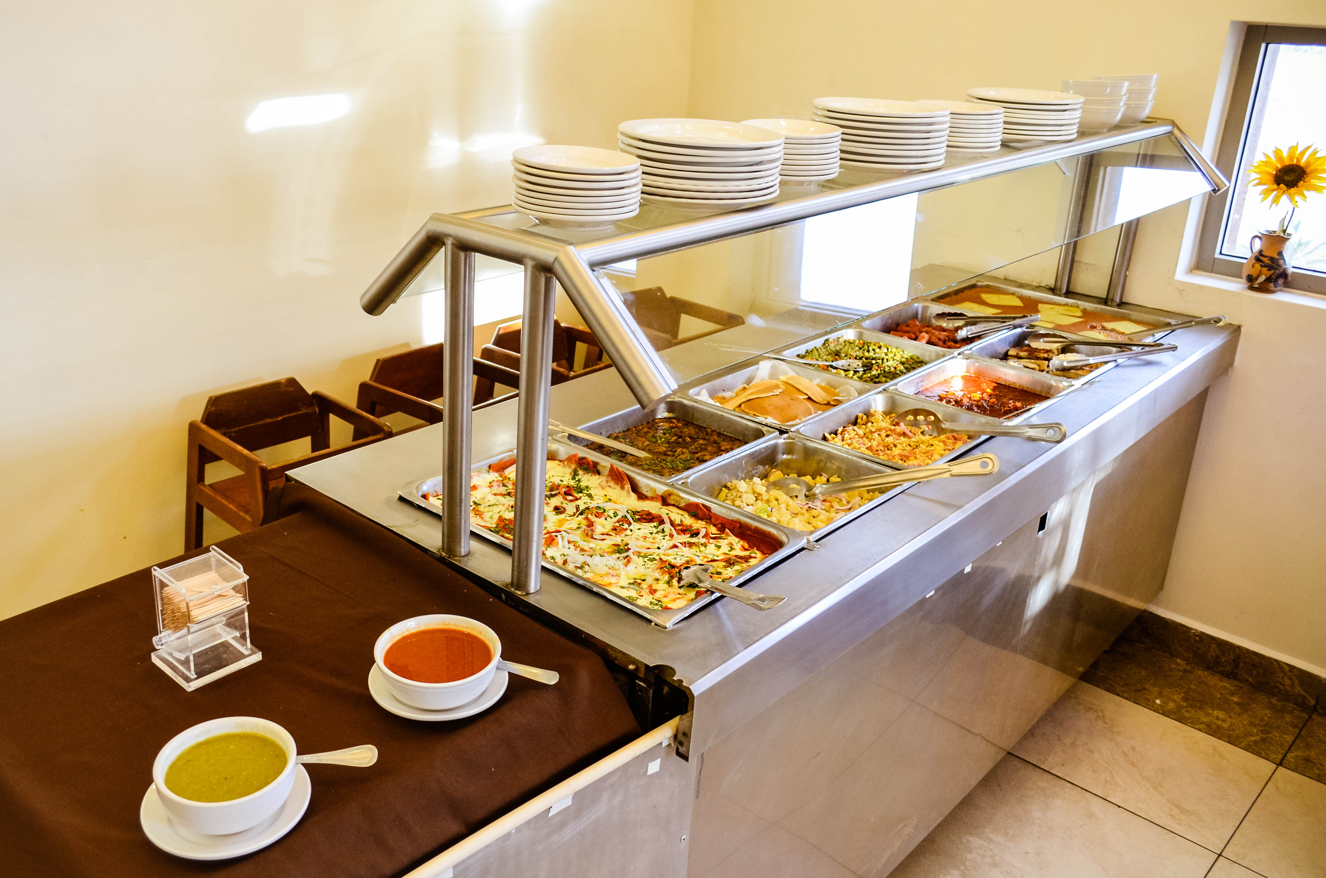 Buffet Hotel Colonial image 6