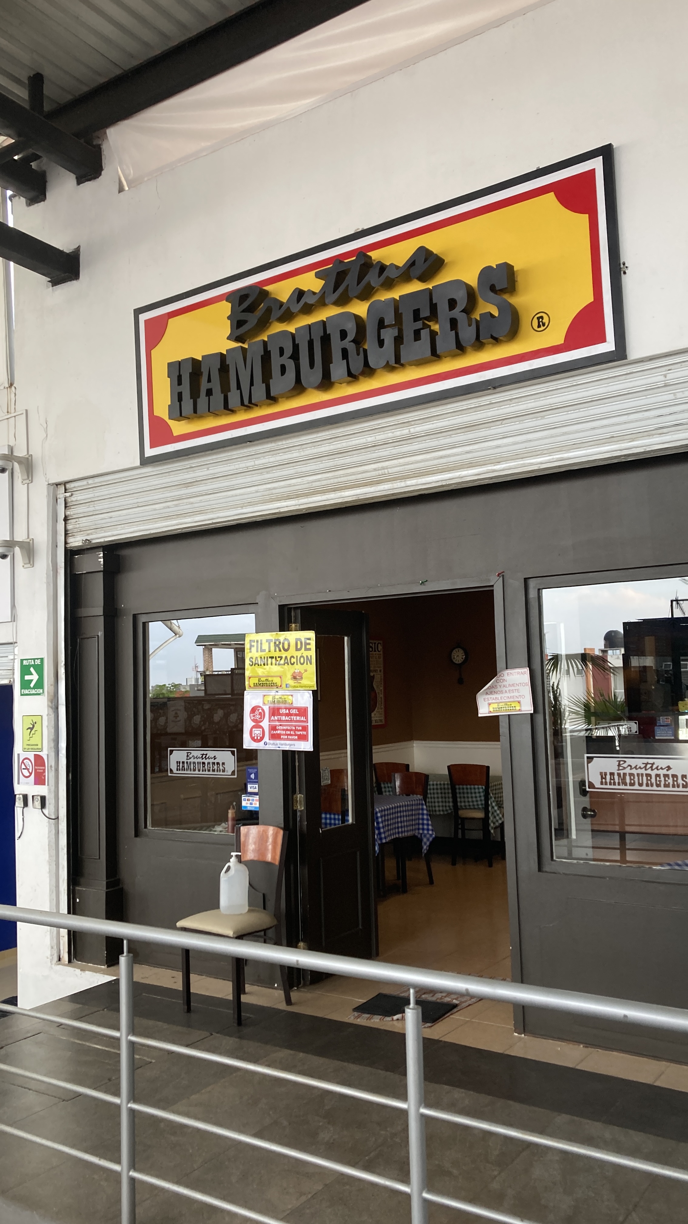 Bruttus Hamburgers La Pradera image 2