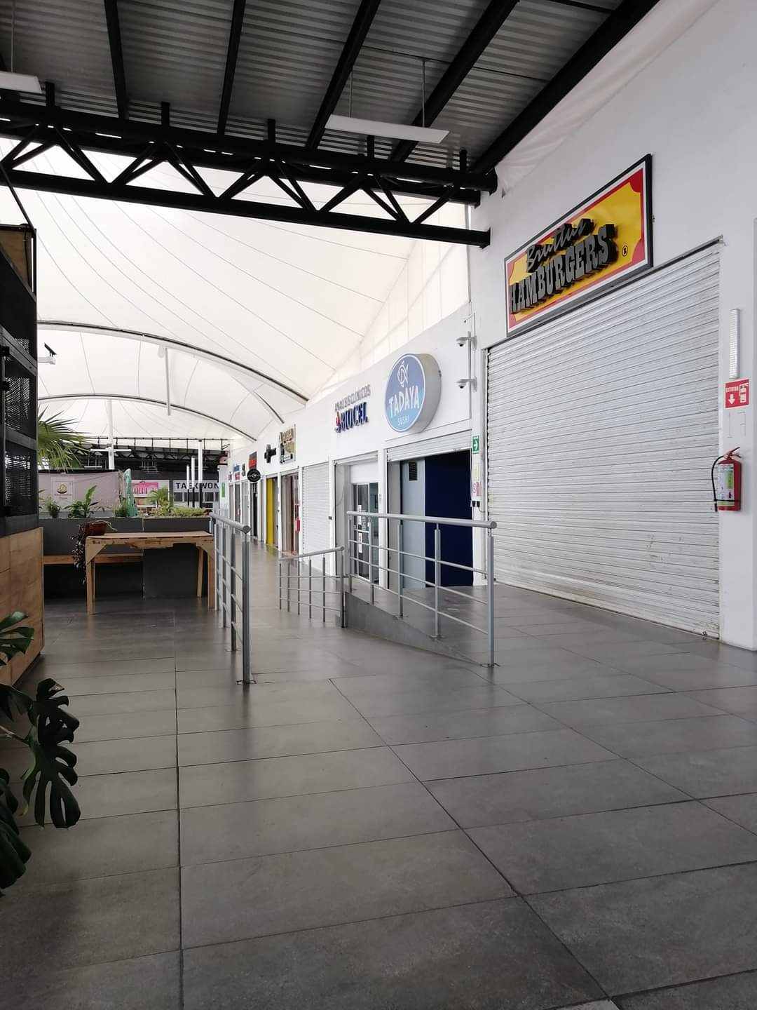 Bruttus Hamburgers La Pradera image 7