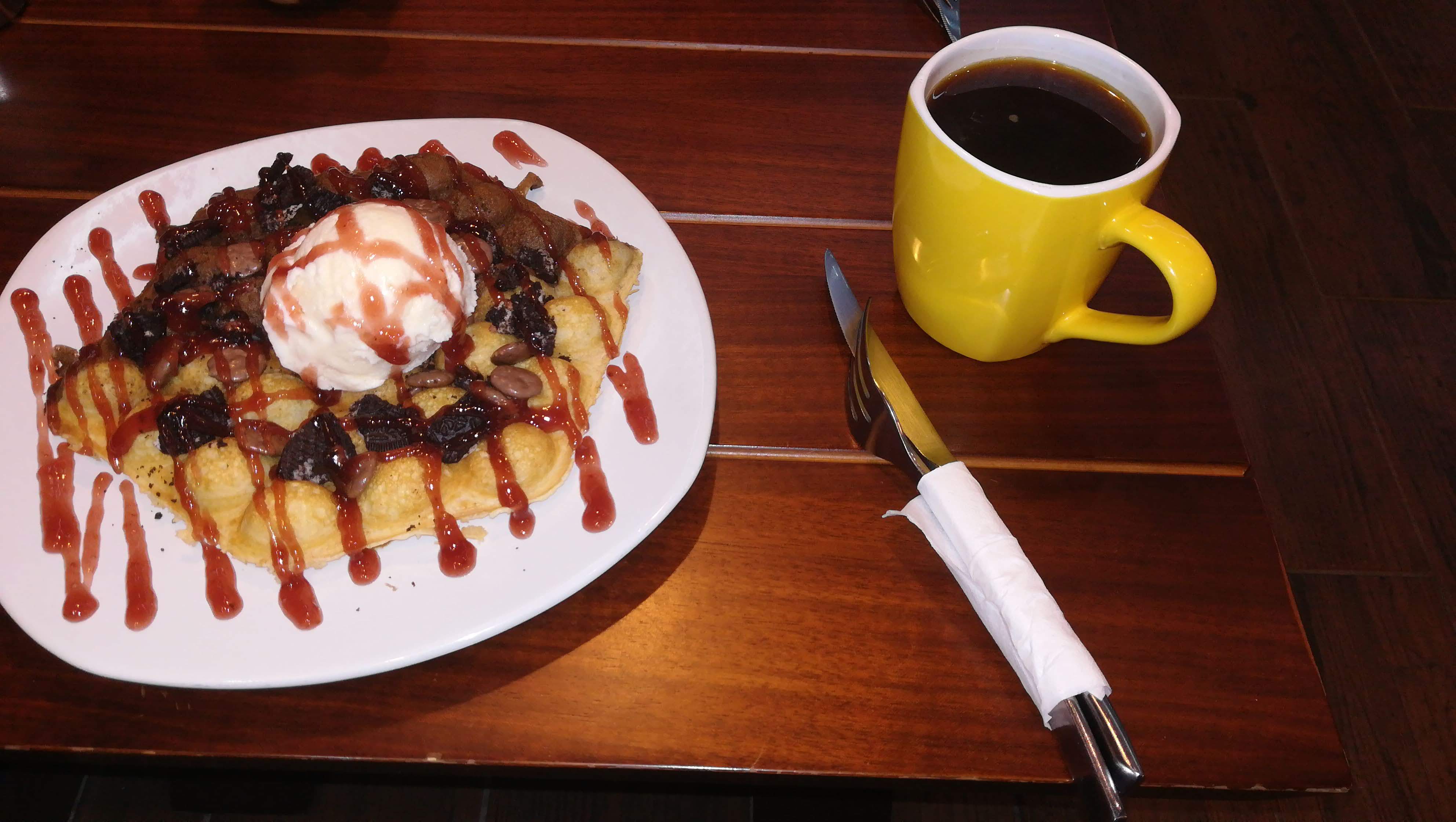 Bubble Waffle image 1