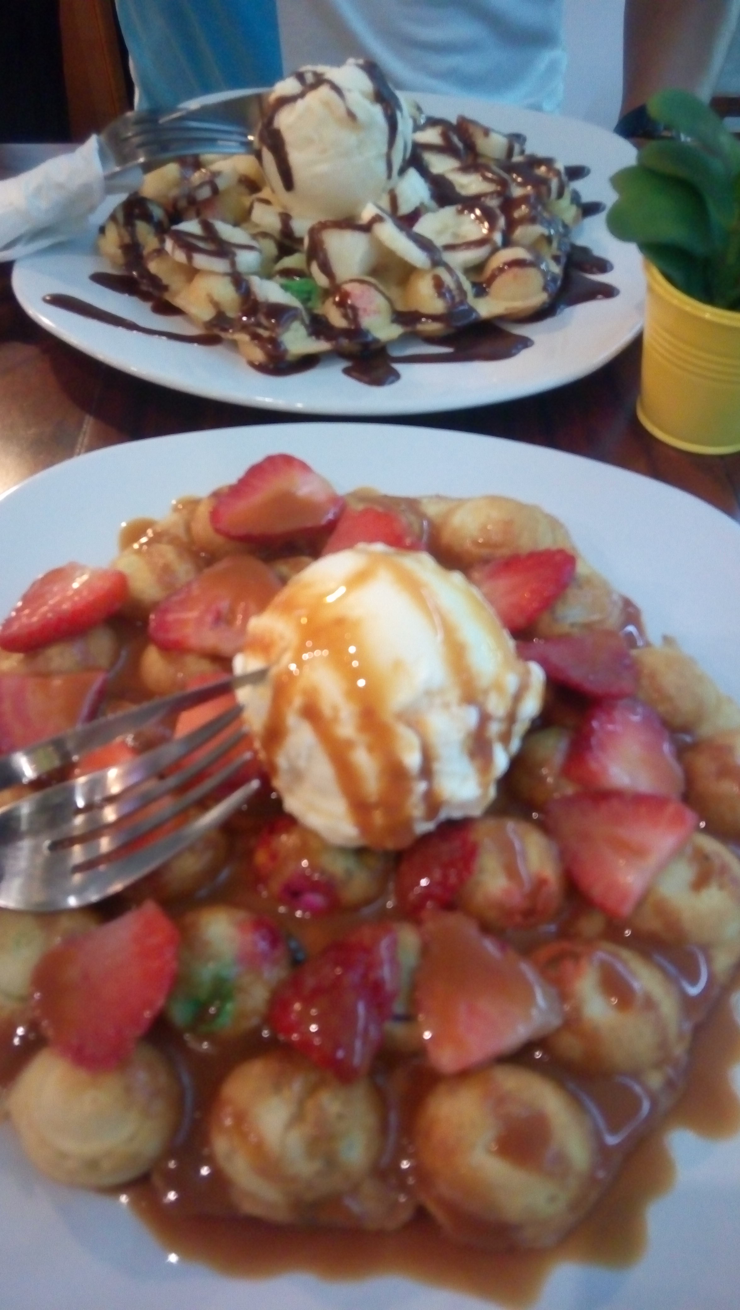 Bubble Waffle image 5