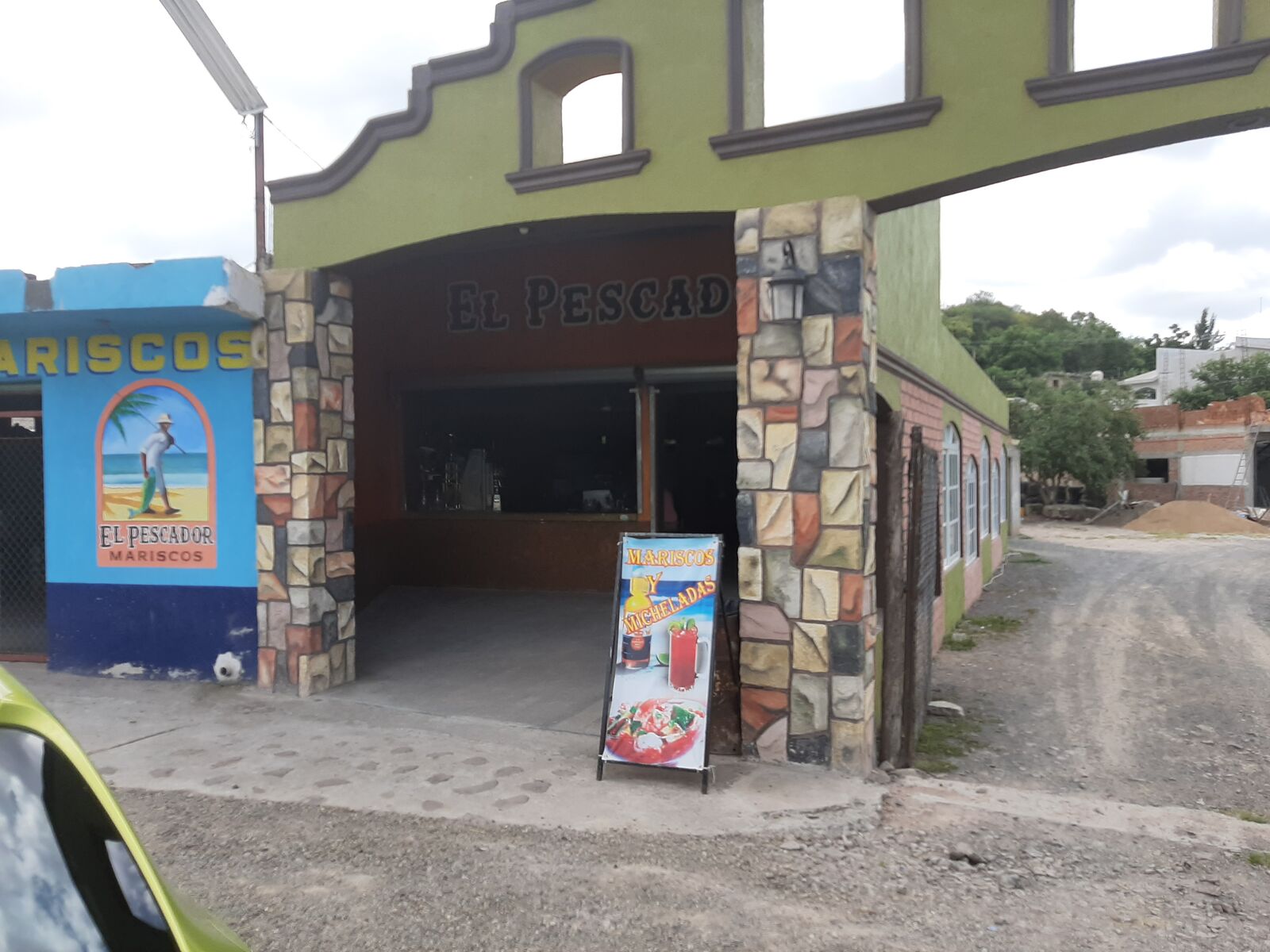 Mariscos "El Pescador" image 3