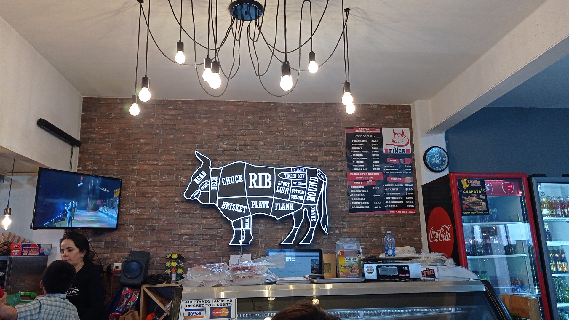 LA FINCA Restaurante y Carnicería image 4