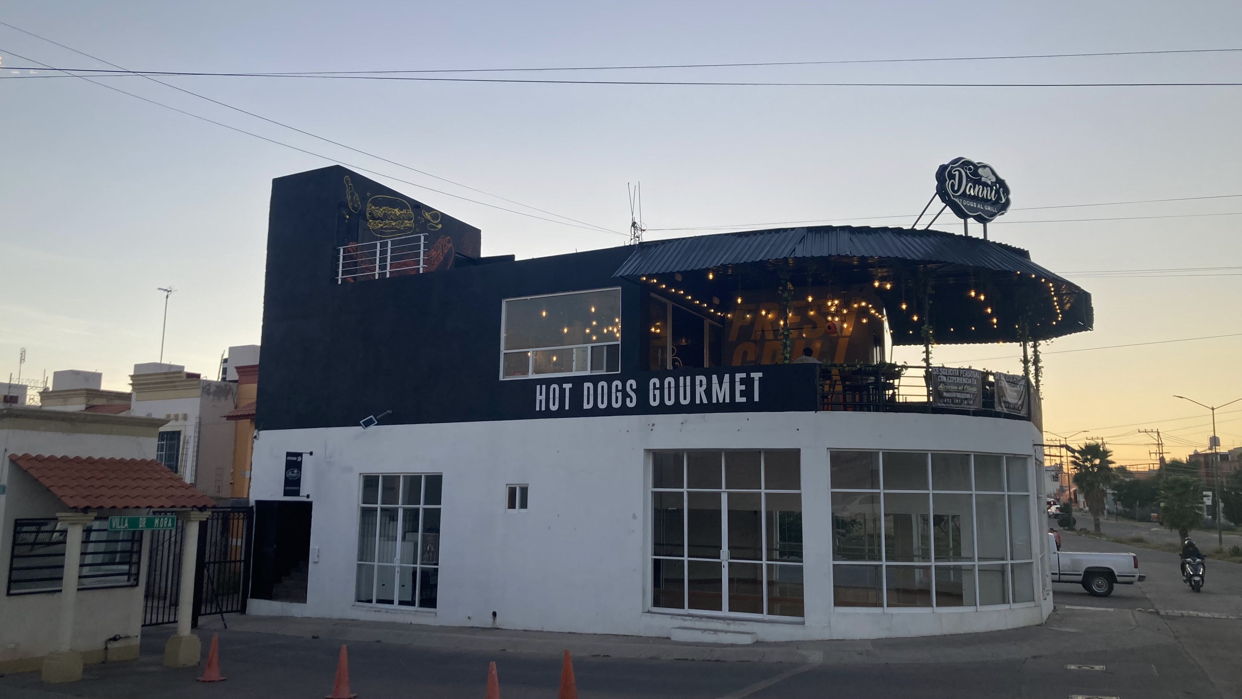 Danni's Hot Dogs al Grill (Sucursal Villas de Guanajuato) image 10