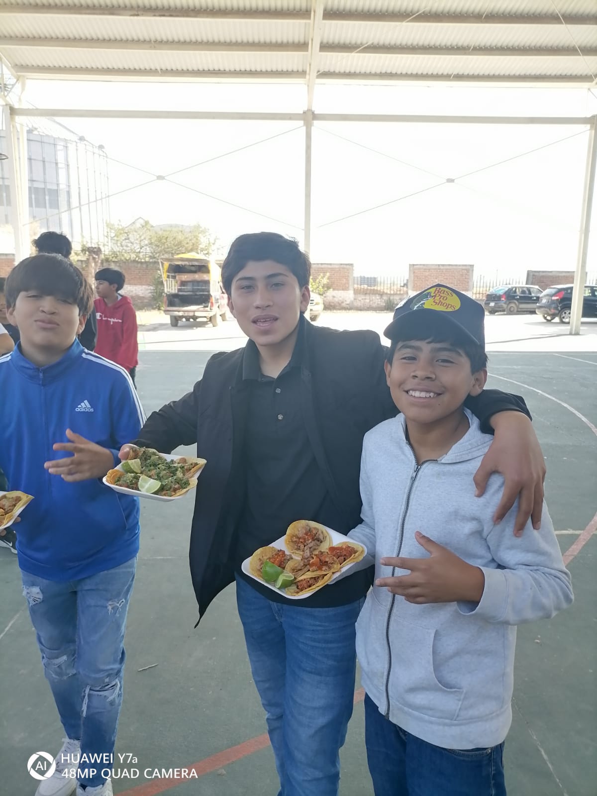 Taco-Riendo image 5