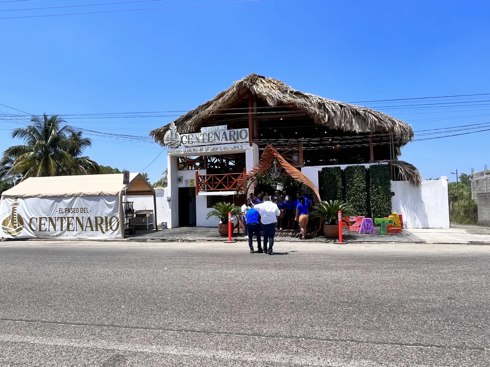 EL PASEO DEL CENTENARIO image 4