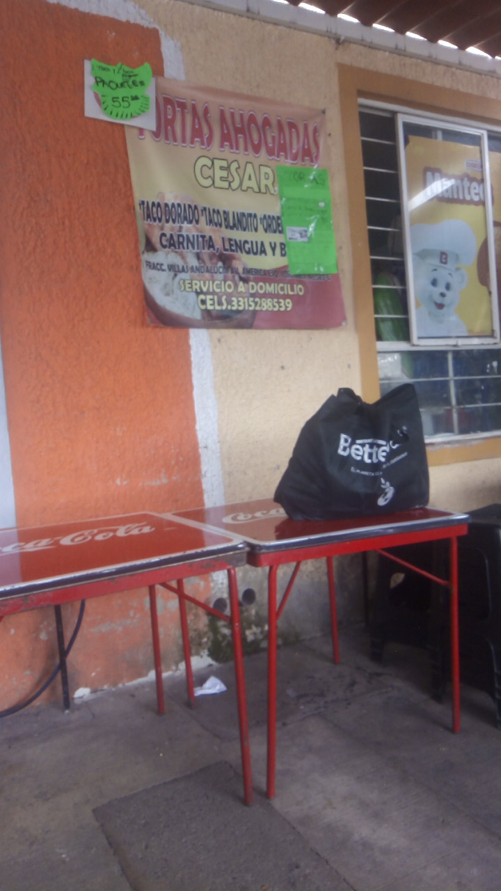 Tortas ahogadas Don César image 1