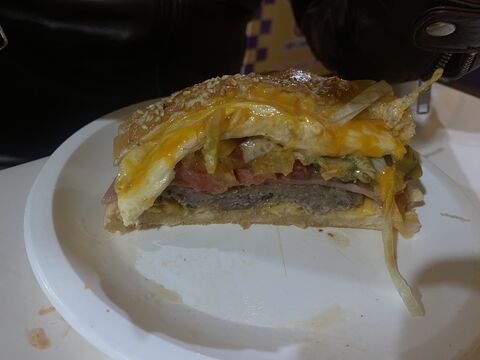 Hot Burguer May image 5
