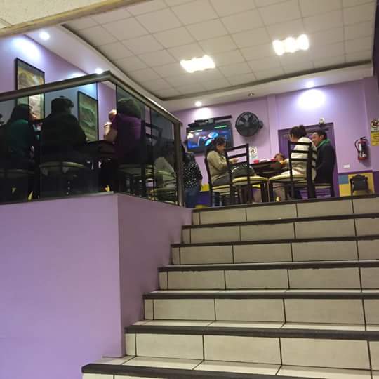 Hot Burguer May image 6