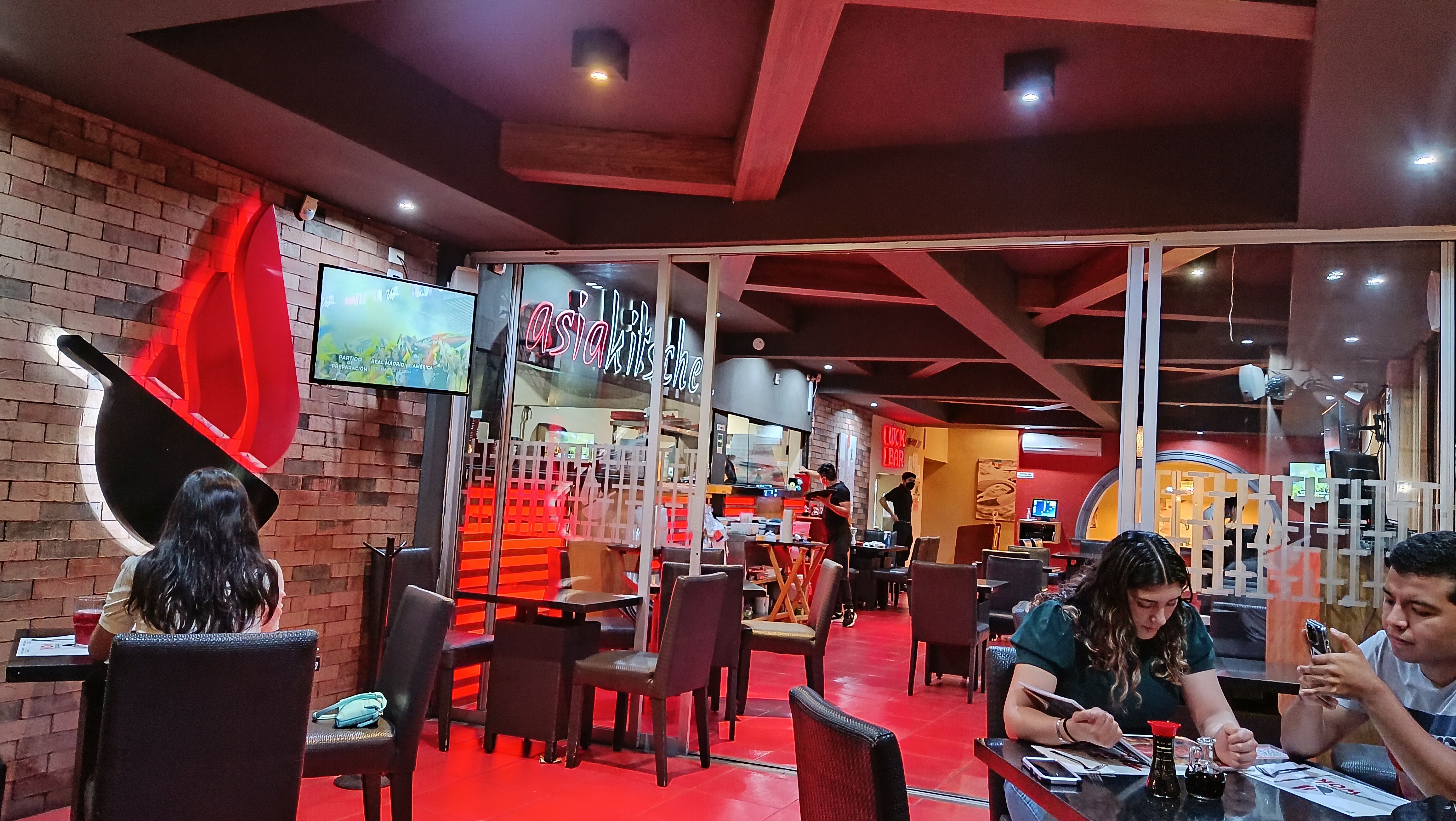 Oriental Wok image 9