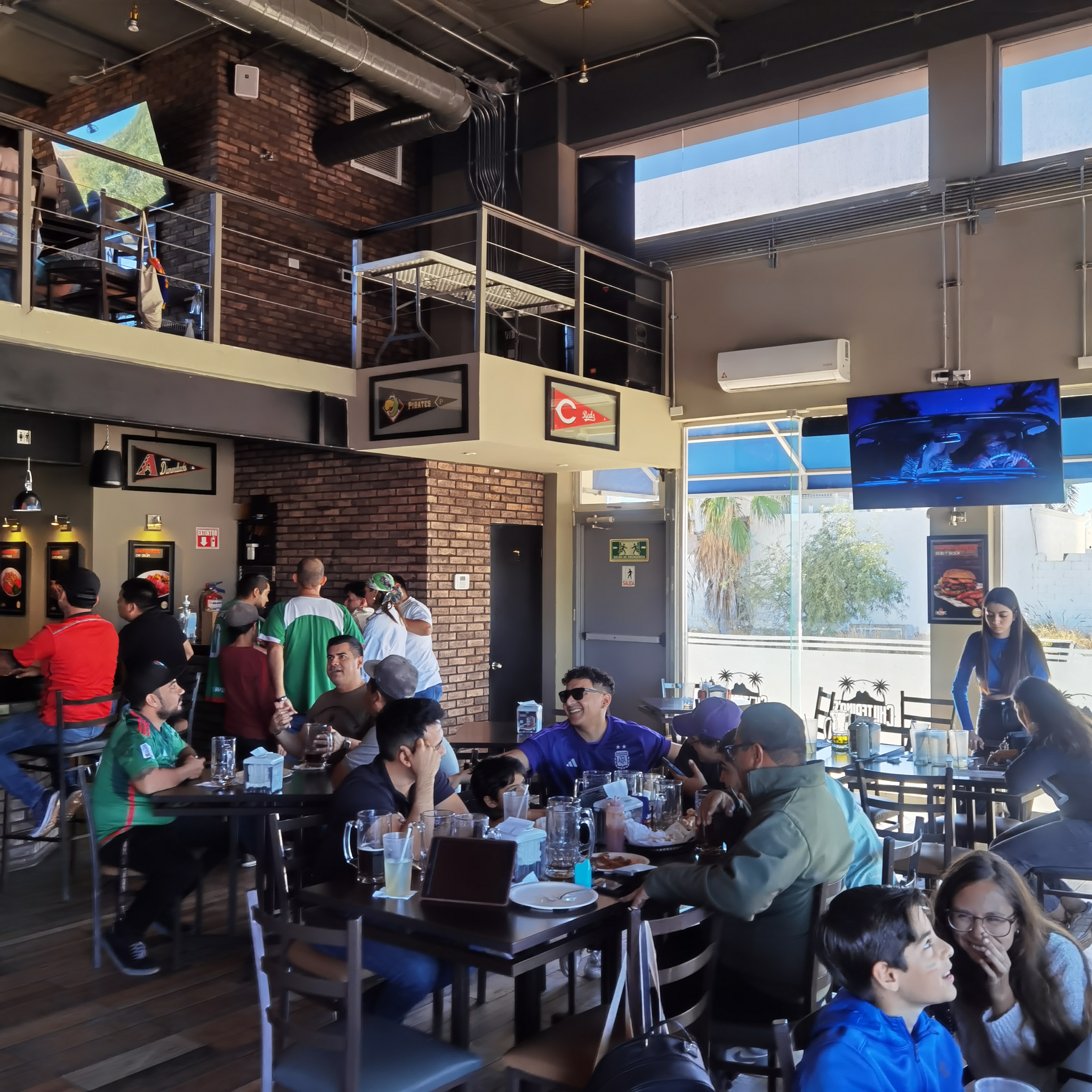 Chiltepinos Wings San Carlos image 5