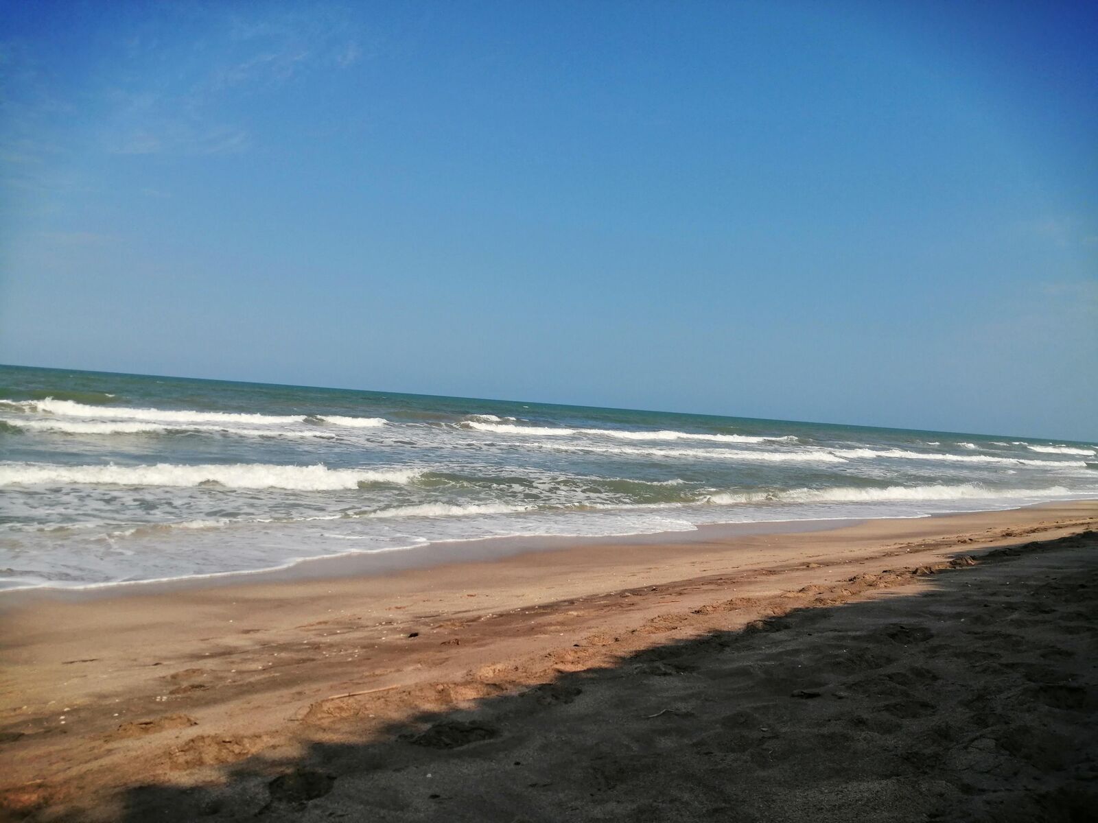 Isla Dorada image 3