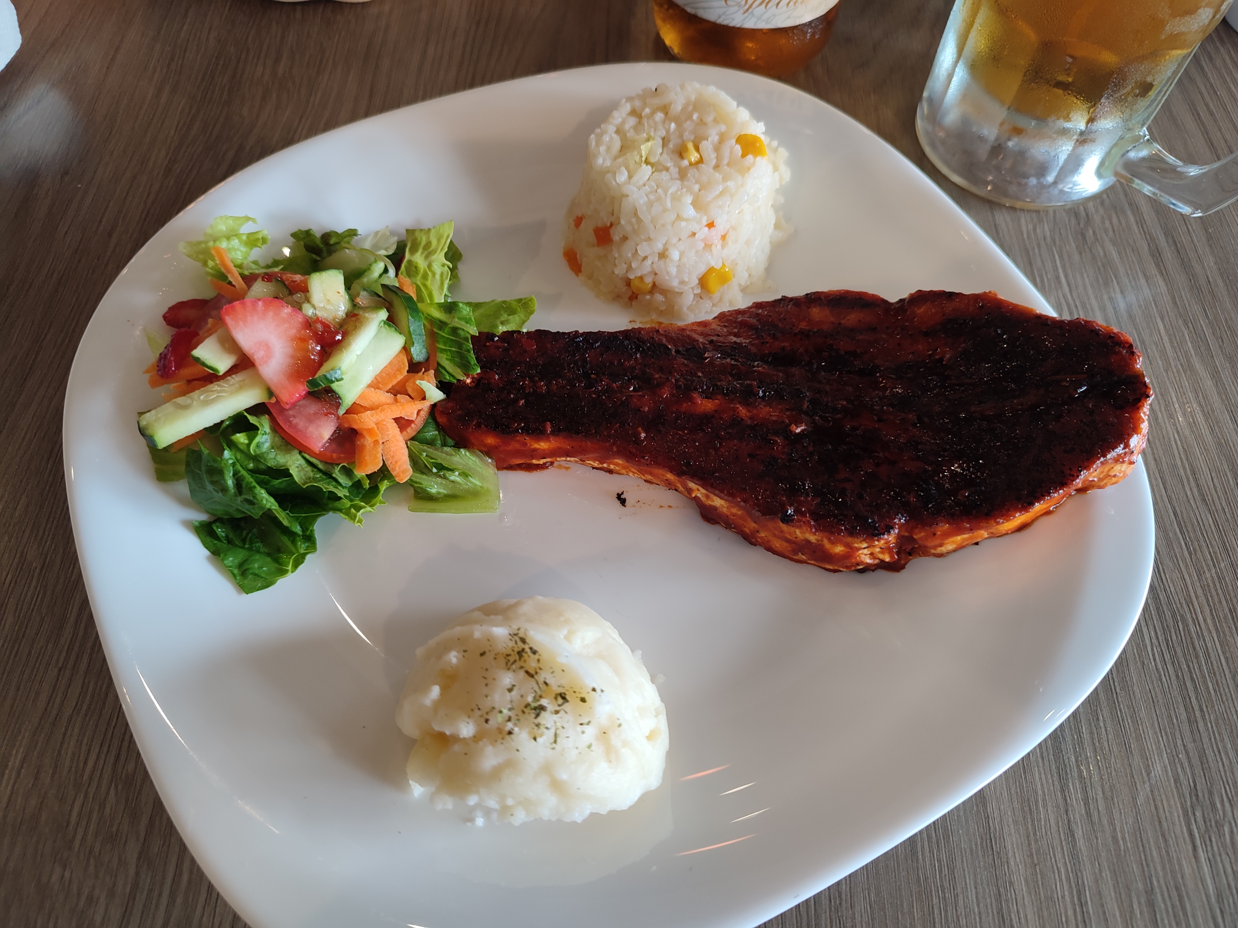 El Capitan mariscos & bar image 10