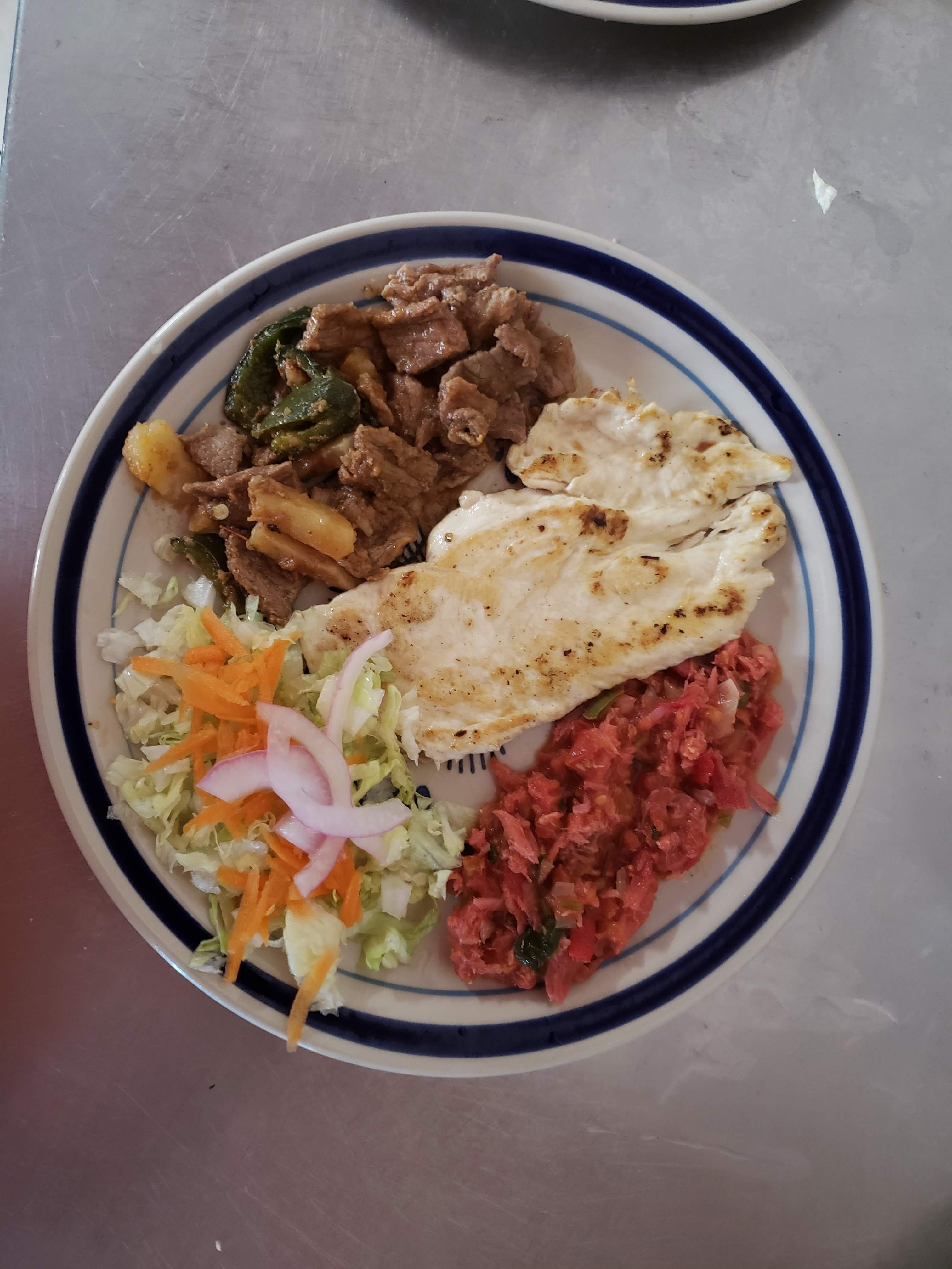 AraMex Restaurante image 9