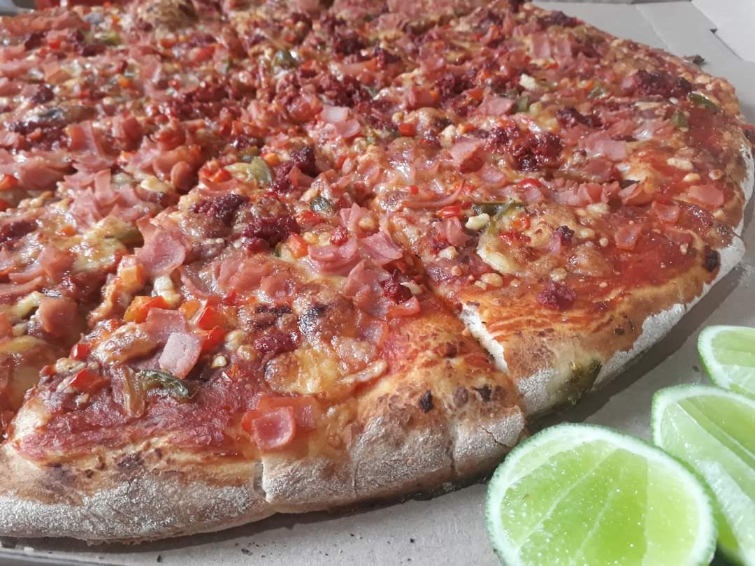 Las Pizzas De Kal image 3