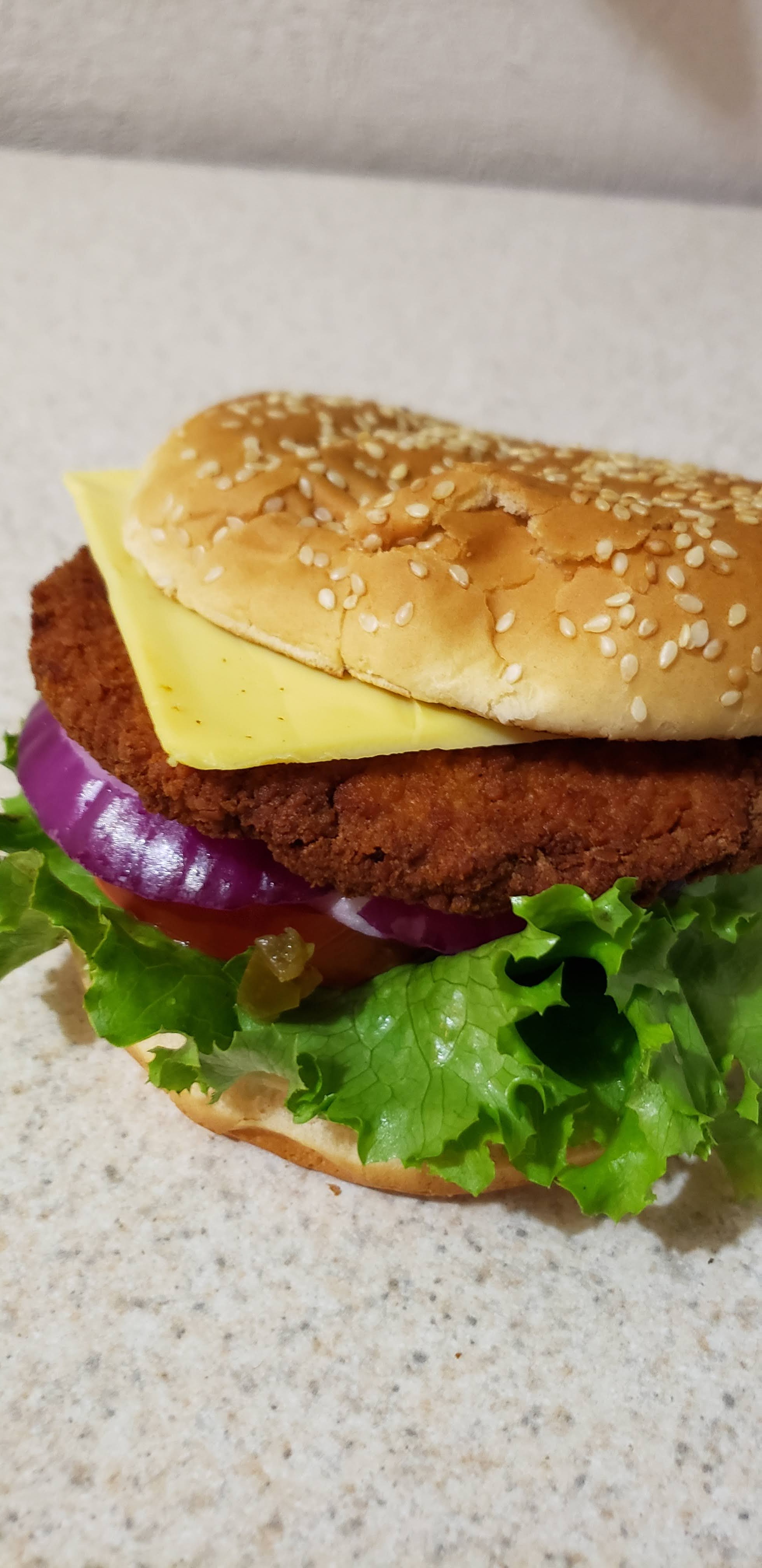 ALITAS, HAMBURGUESAS Y ALGO MAS... image 1