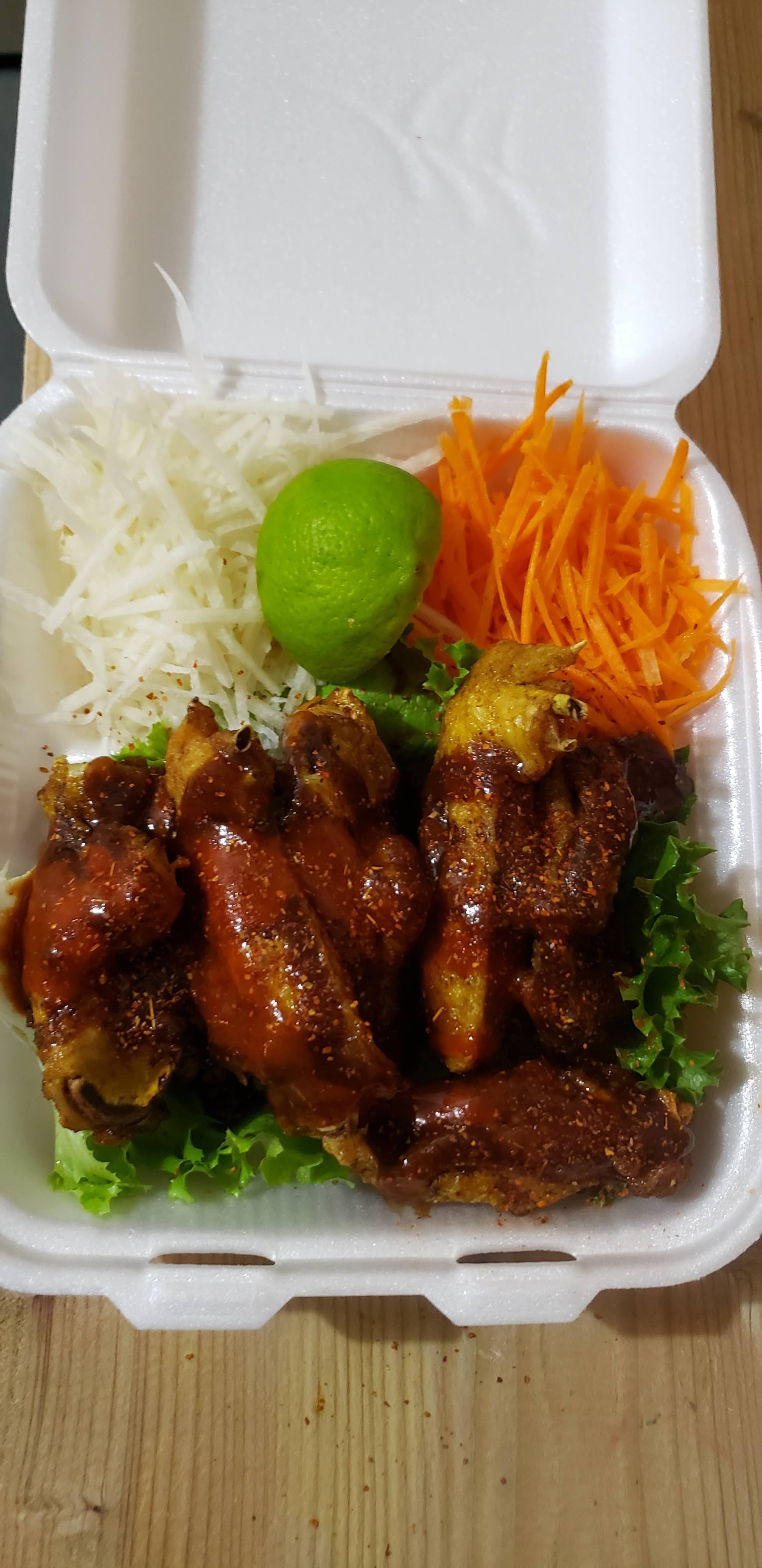 ALITAS, HAMBURGUESAS Y ALGO MAS... image 9